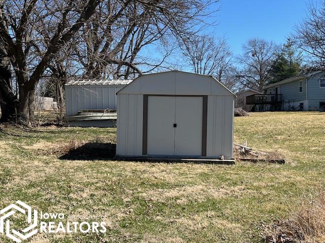 403 W State St, Mount Pleasant, Iowa image 38