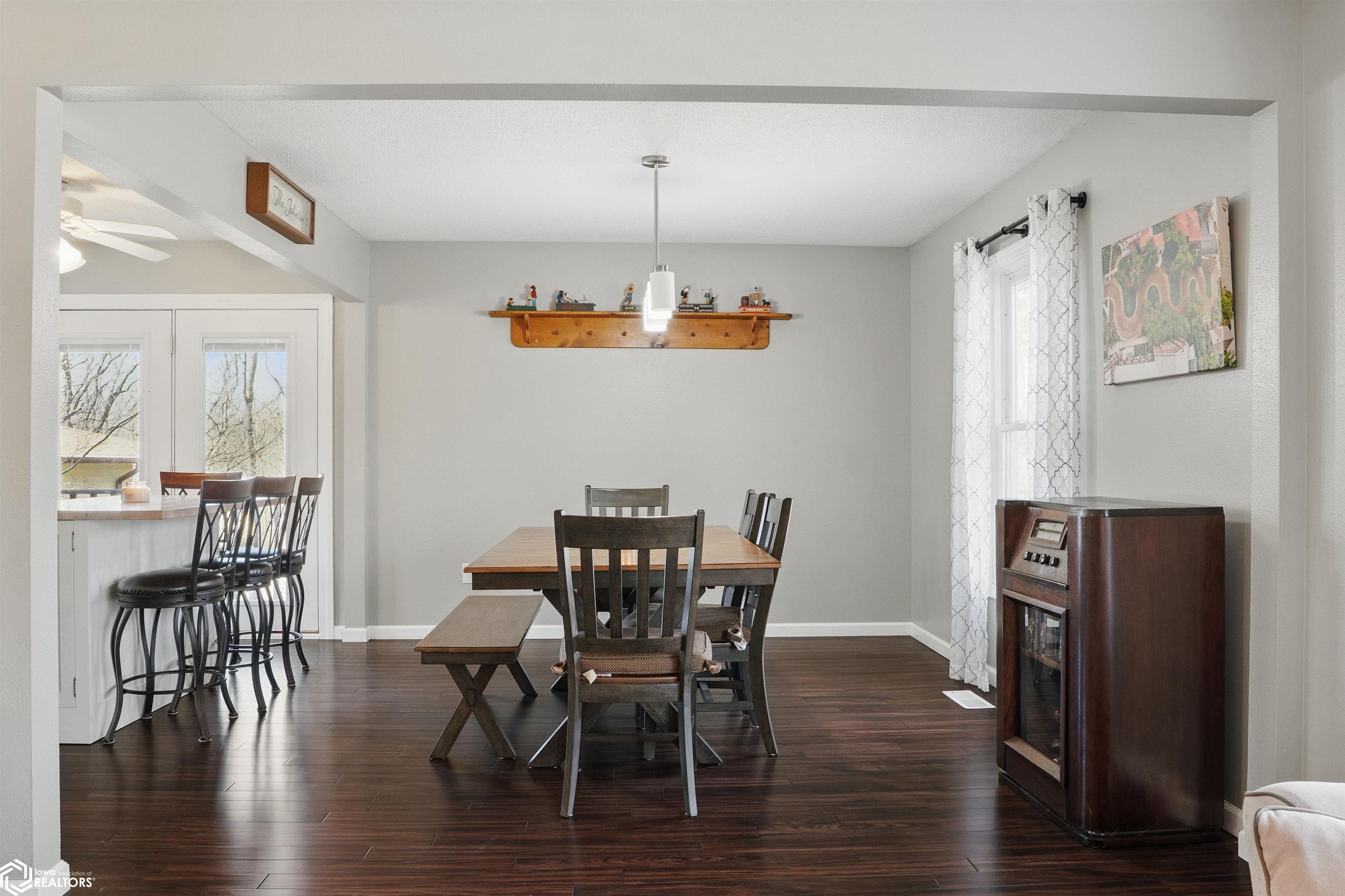 2500 Sunrise Lane, Burlington, Iowa image 9