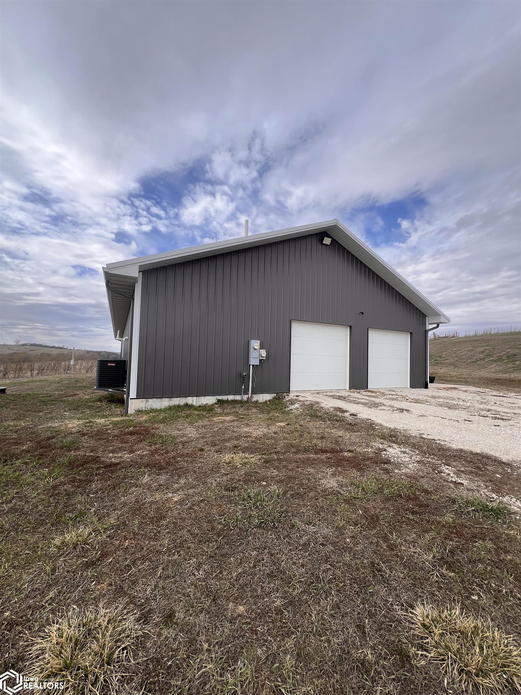 2184 Vernon Voss Road, Denison, Iowa image 1