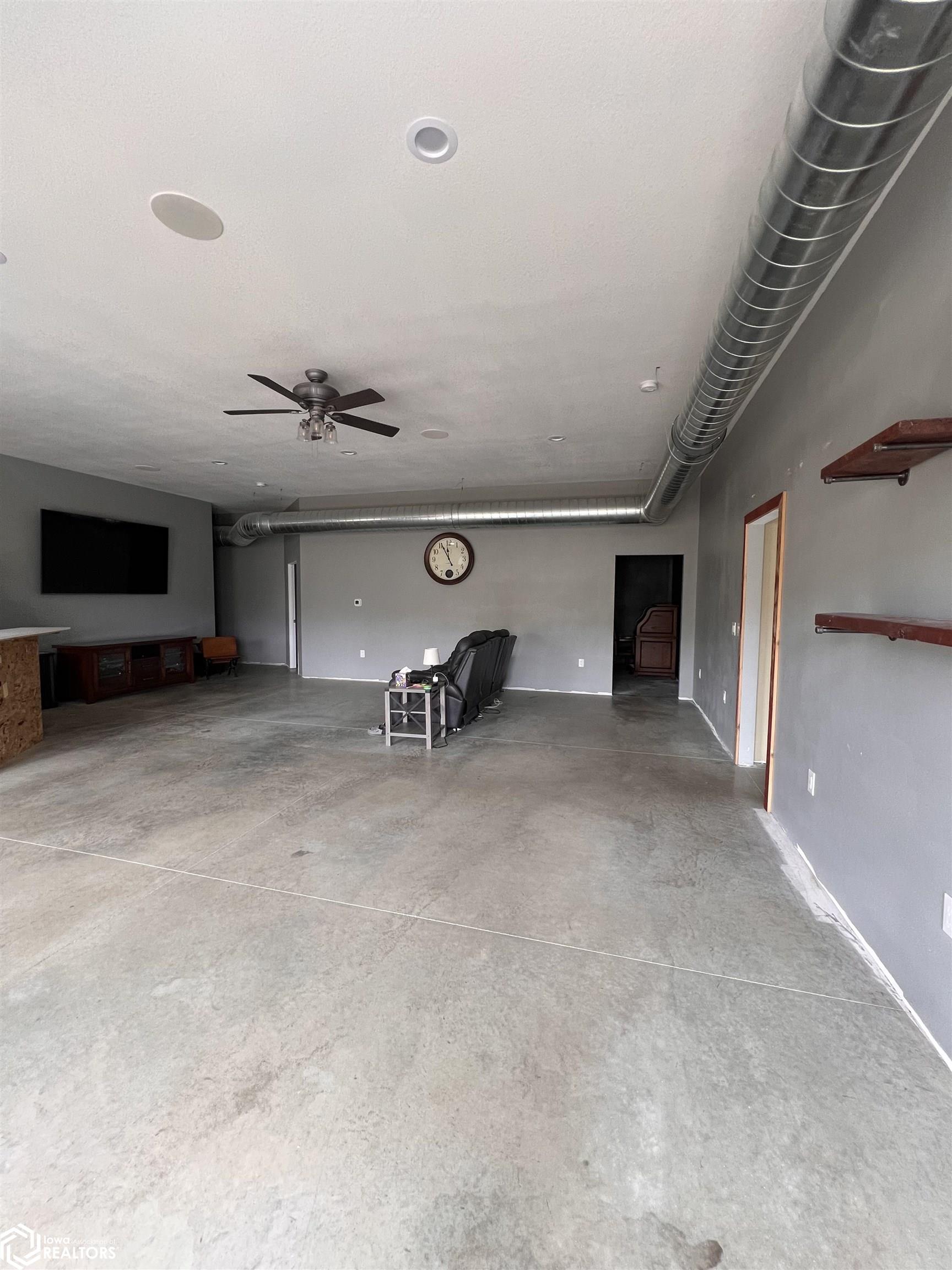 2184 Vernon Voss Road, Denison, Iowa image 17