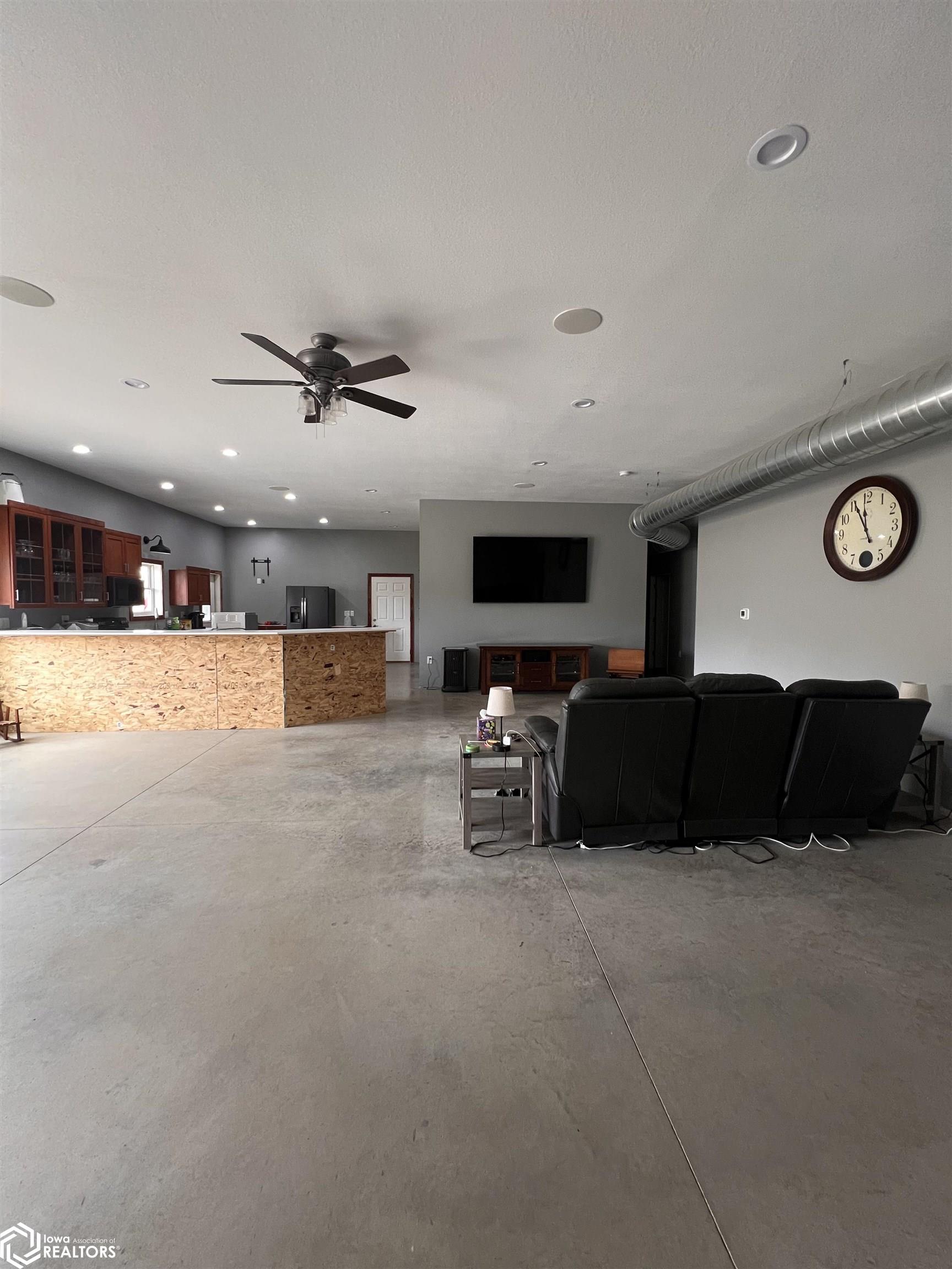 2184 Vernon Voss Road, Denison, Iowa image 3