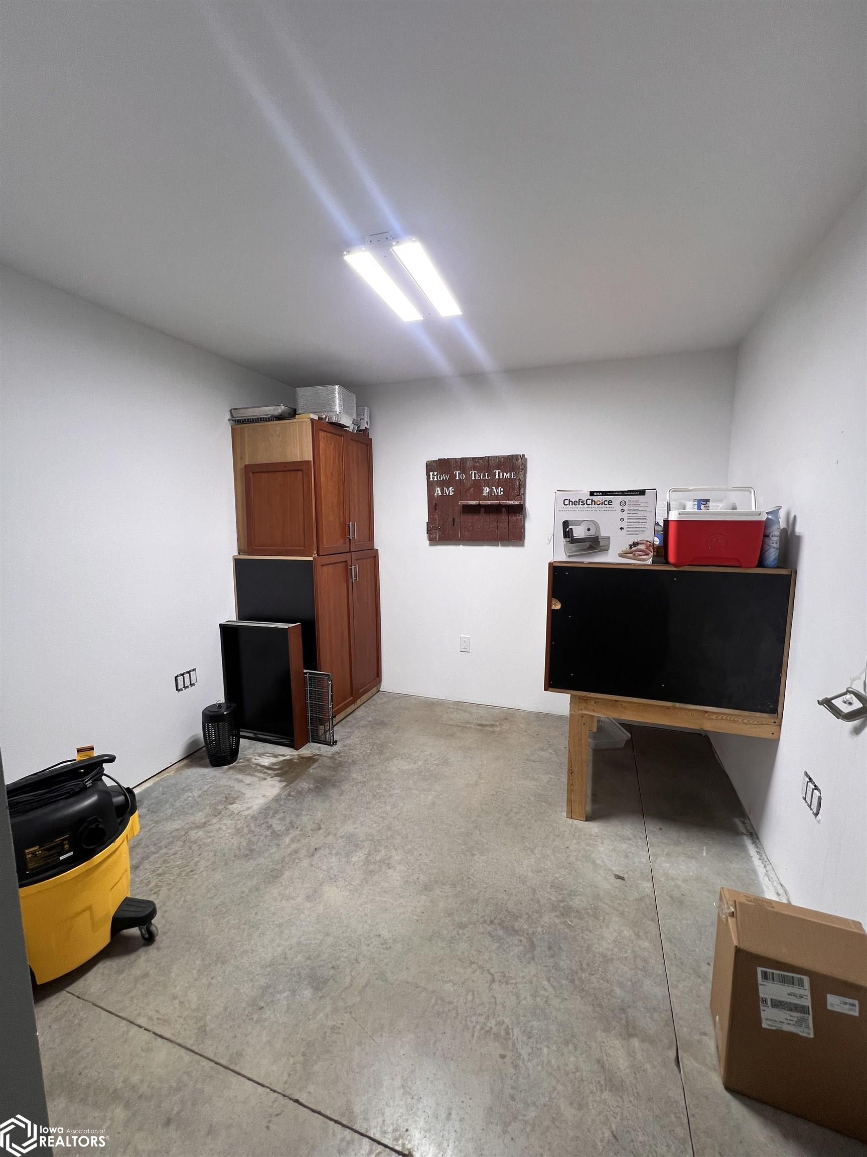 2184 Vernon Voss Road, Denison, Iowa image 26