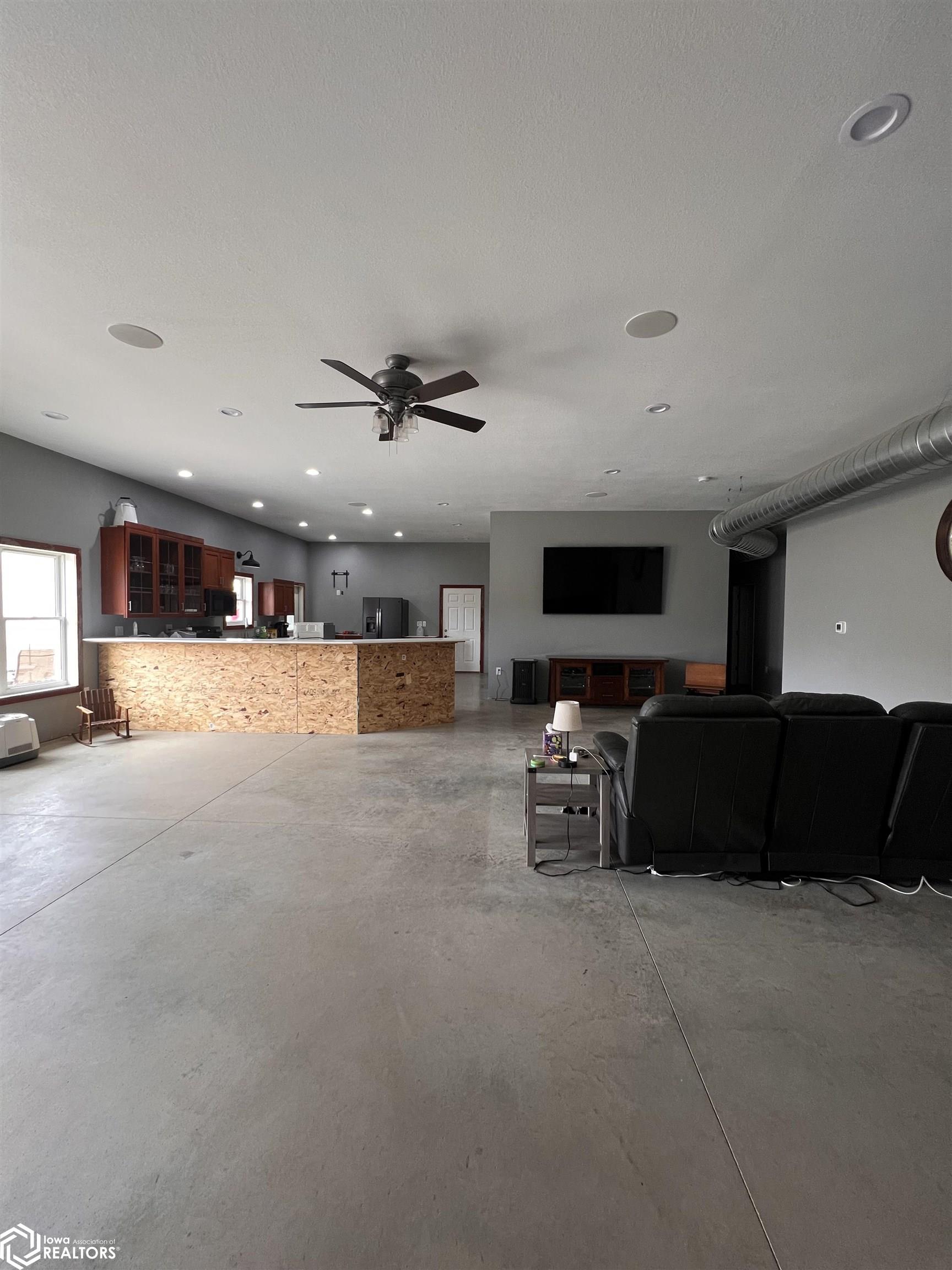 2184 Vernon Voss Road, Denison, Iowa image 4