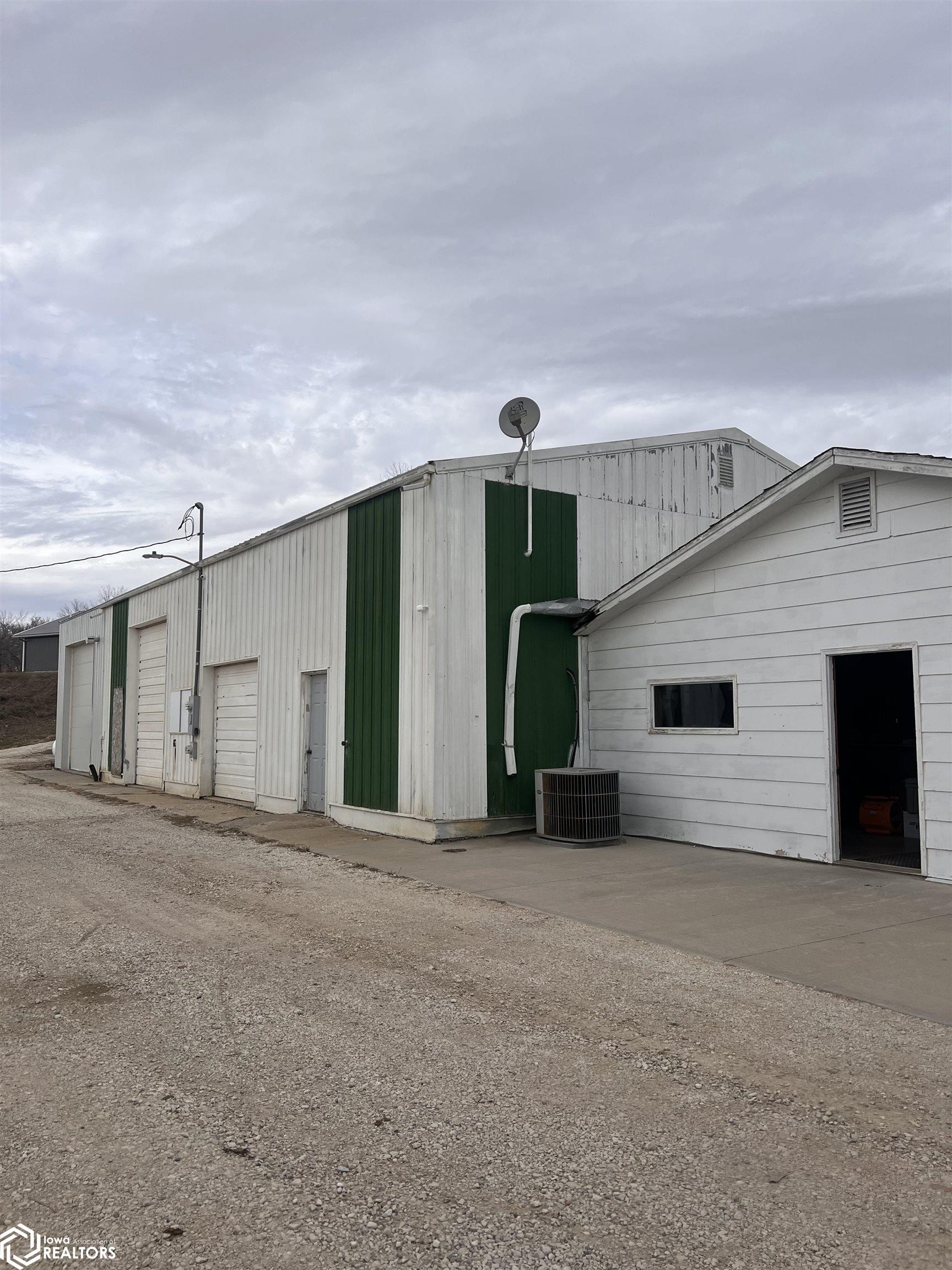 2184 Vernon Voss Road, Denison, Iowa image 36