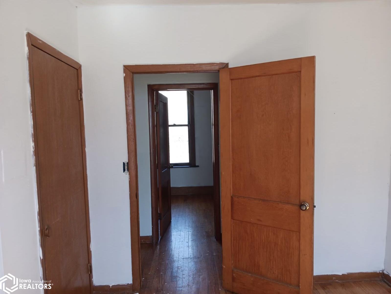 505 N C Street, Fairfield, Iowa image 27