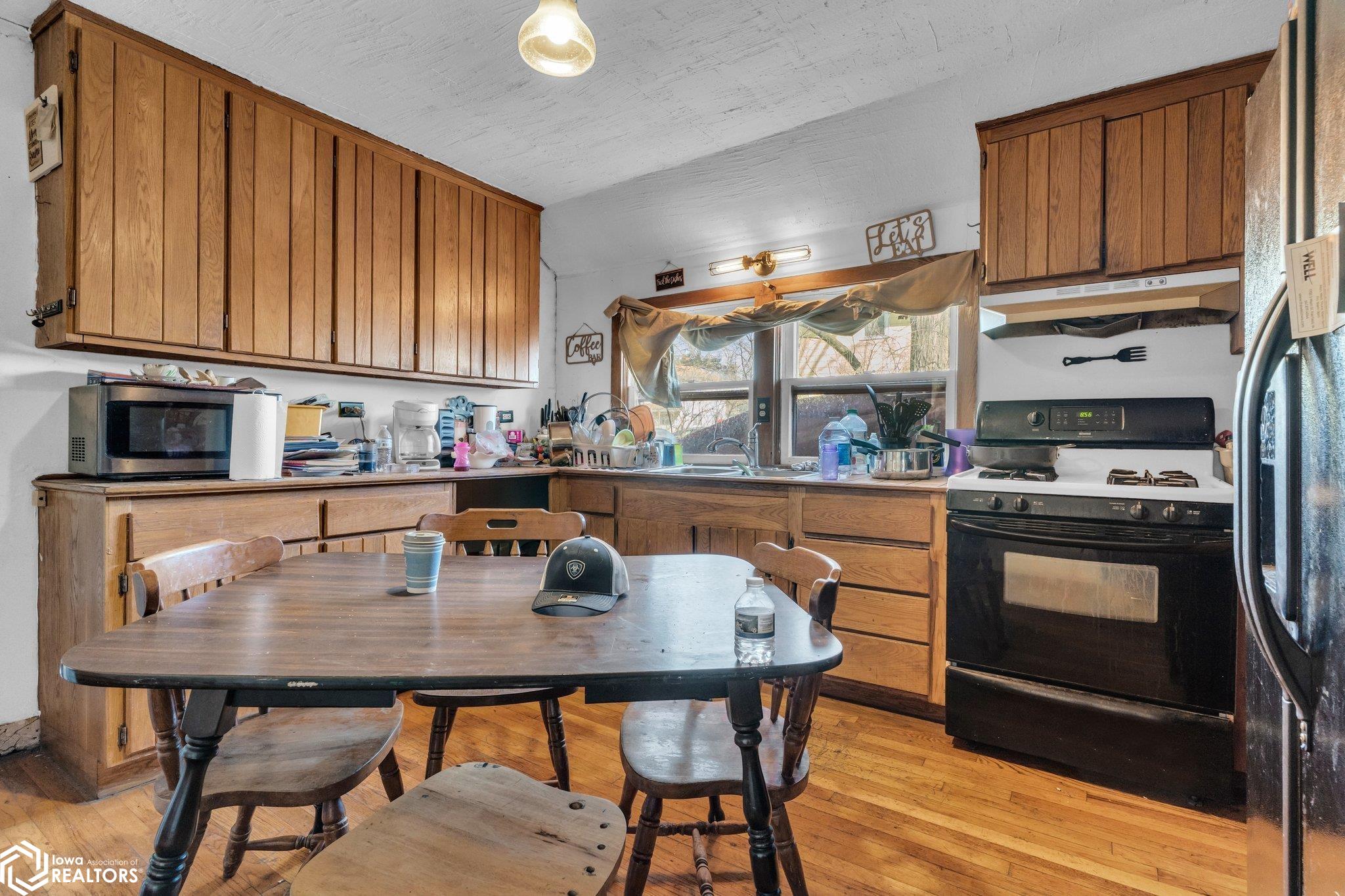 505 N C Street, Fairfield, Iowa image 6