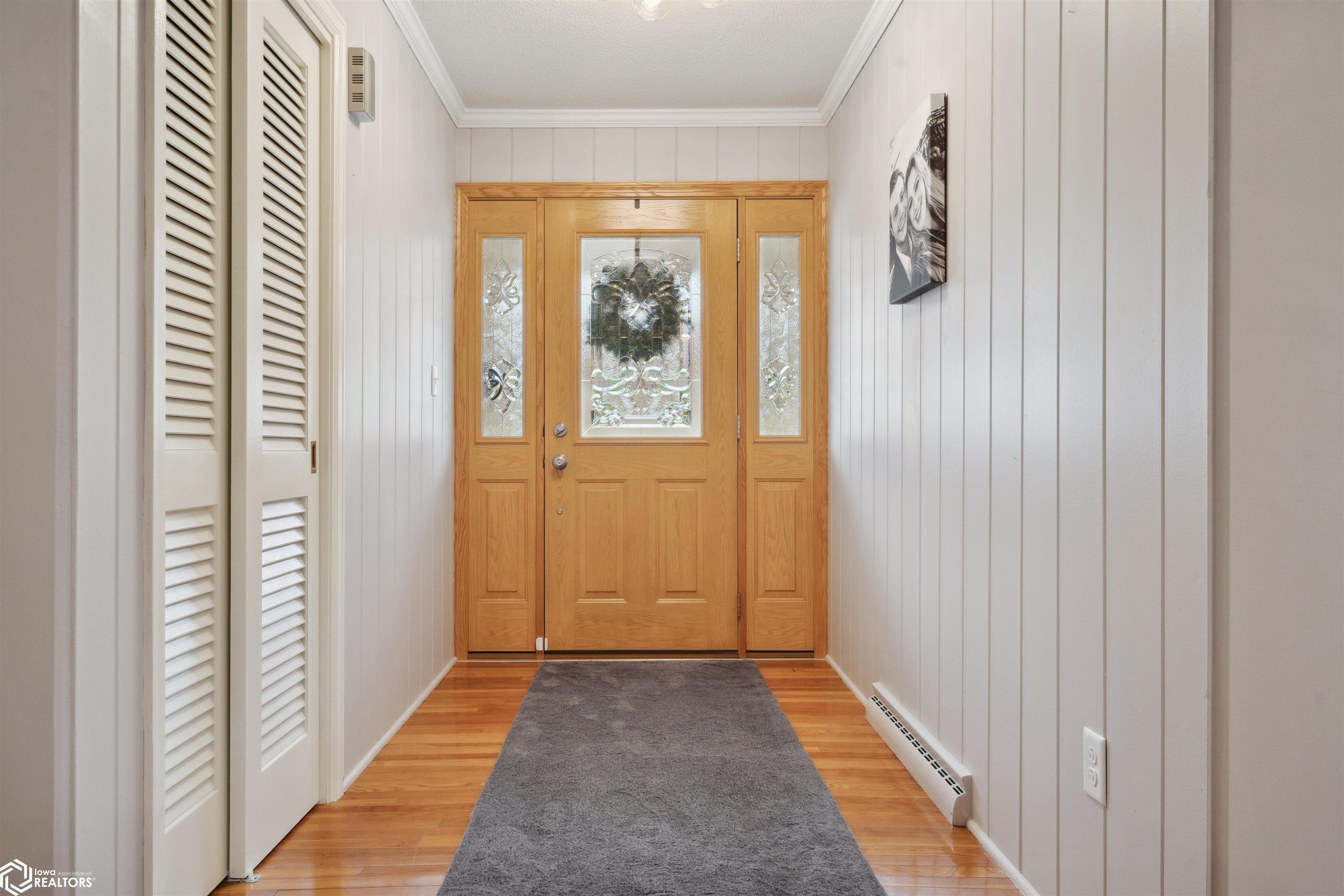 2544 Surrey Road, Burlington, Iowa image 7