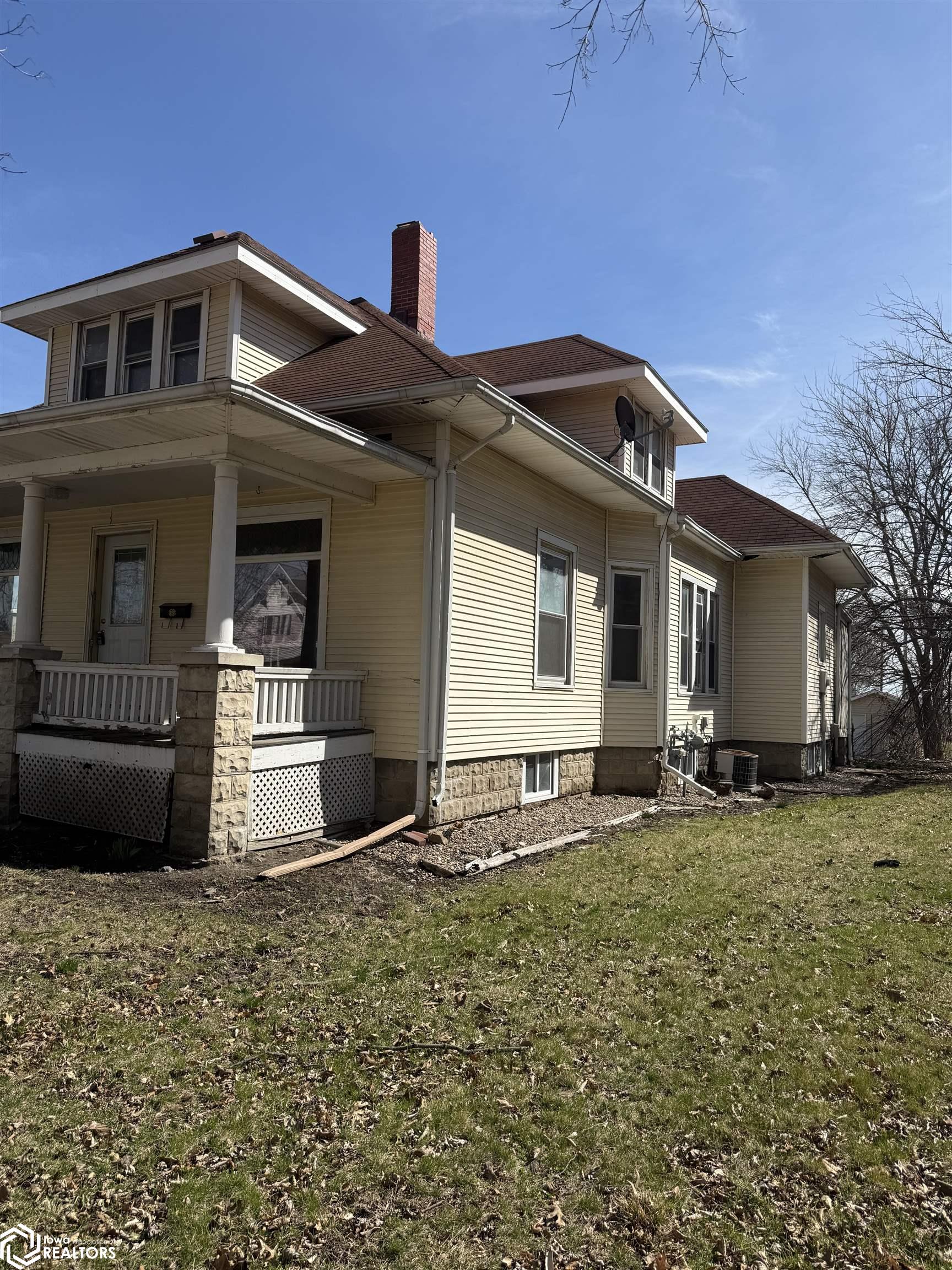 414 N Main St, Mount Pleasant, Iowa image 3