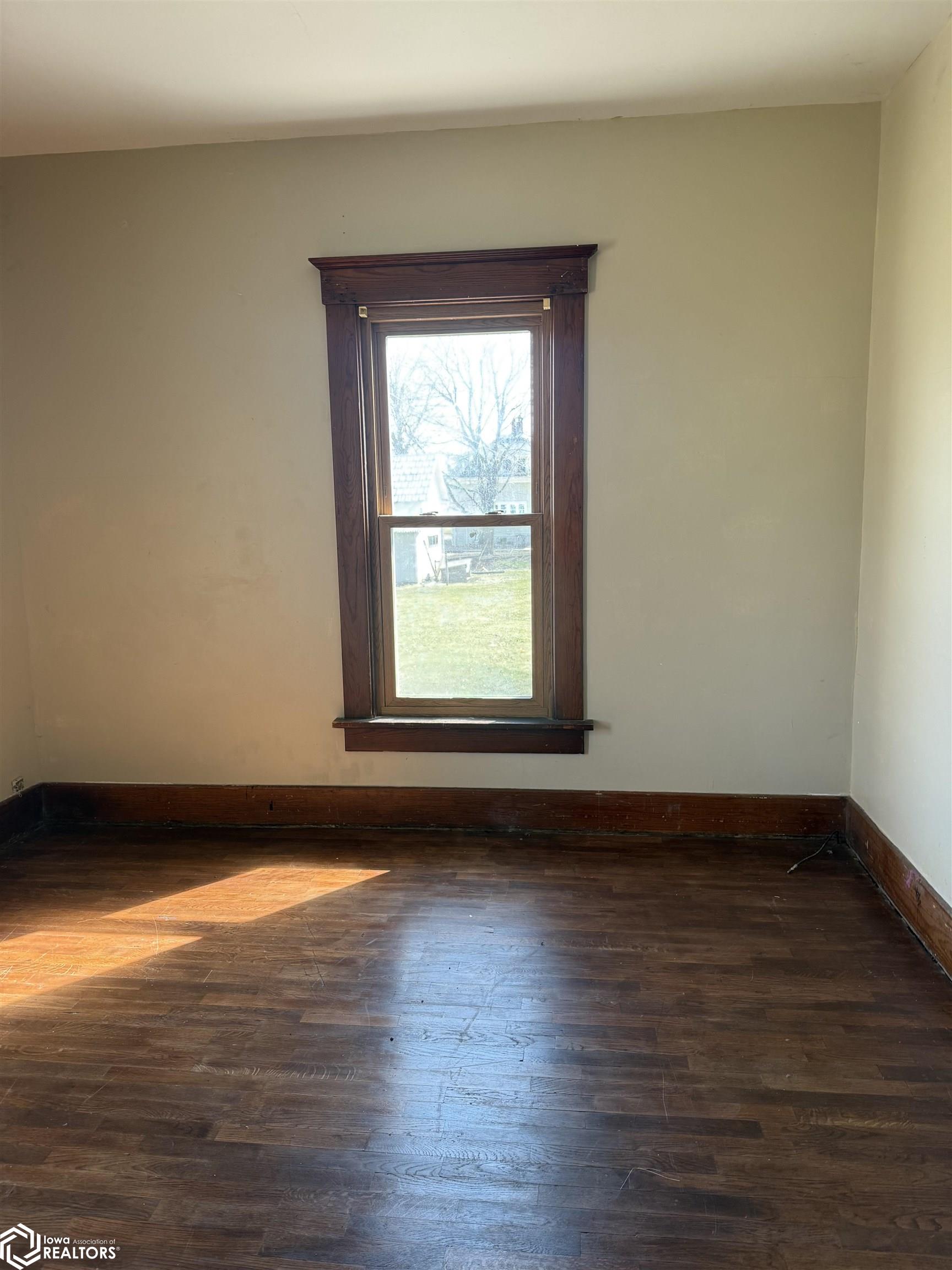 414 N Main St, Mount Pleasant, Iowa image 5