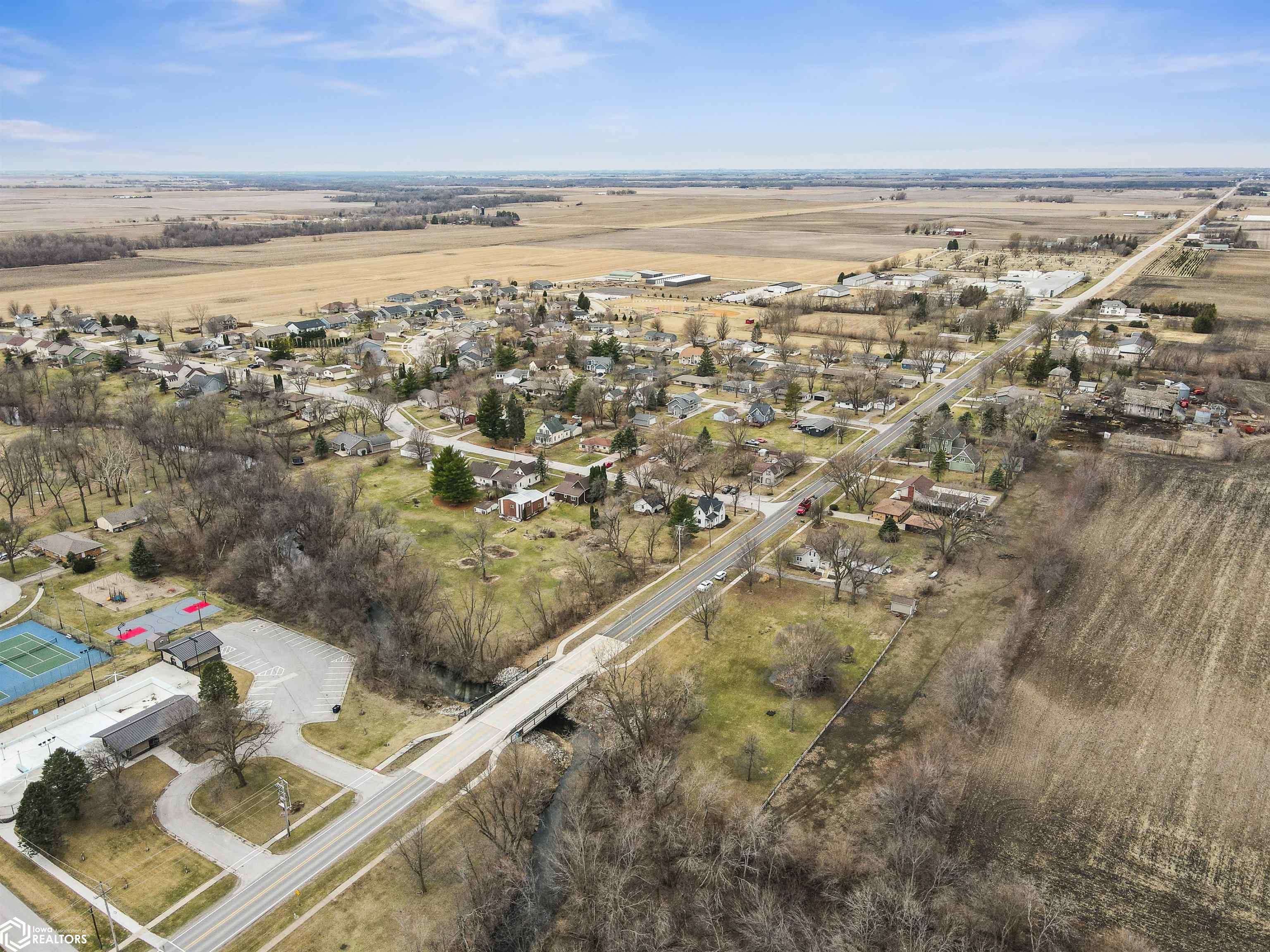321 W Maple Street, Roland, Iowa image 34