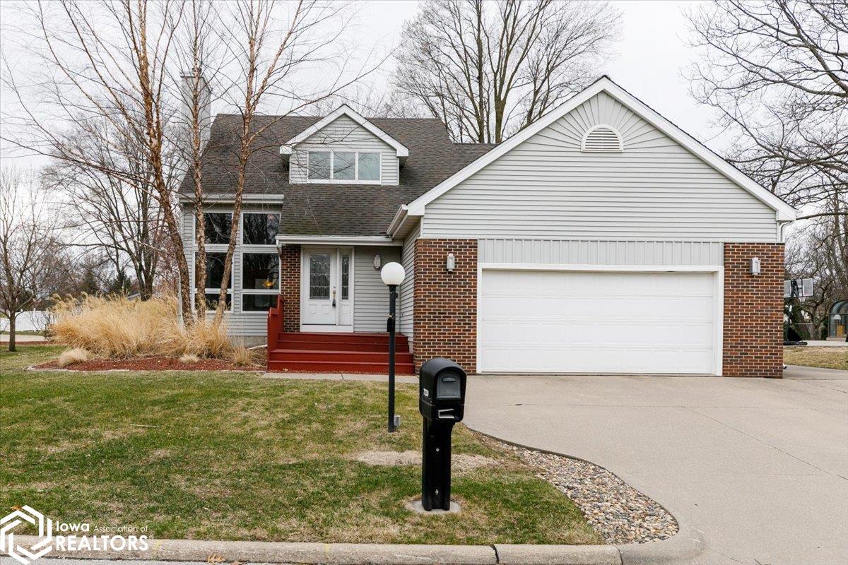 7230 Hyperion Pointe Drive, Johnston, Iowa image 1