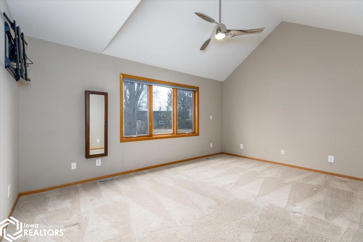7230 Hyperion Pointe Drive, Johnston, Iowa image 11