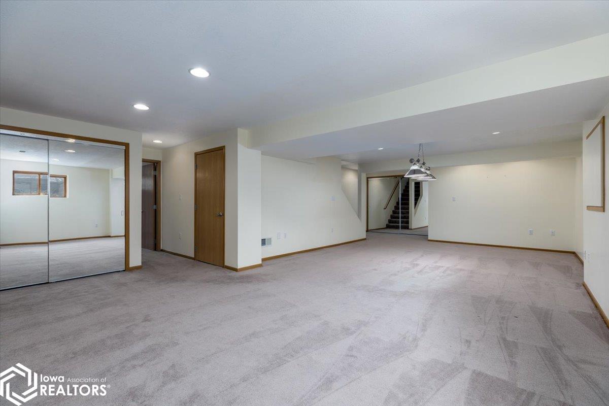 7230 Hyperion Pointe Drive, Johnston, Iowa image 18