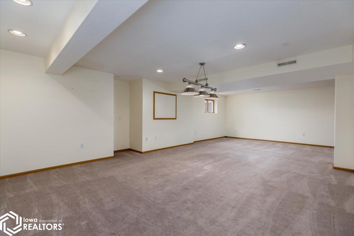 7230 Hyperion Pointe Drive, Johnston, Iowa image 19