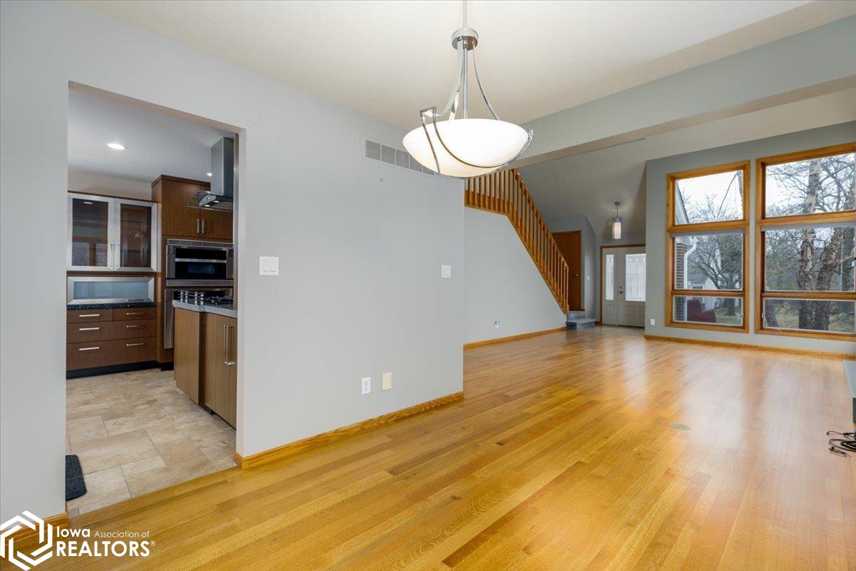 7230 Hyperion Pointe Drive, Johnston, Iowa image 7