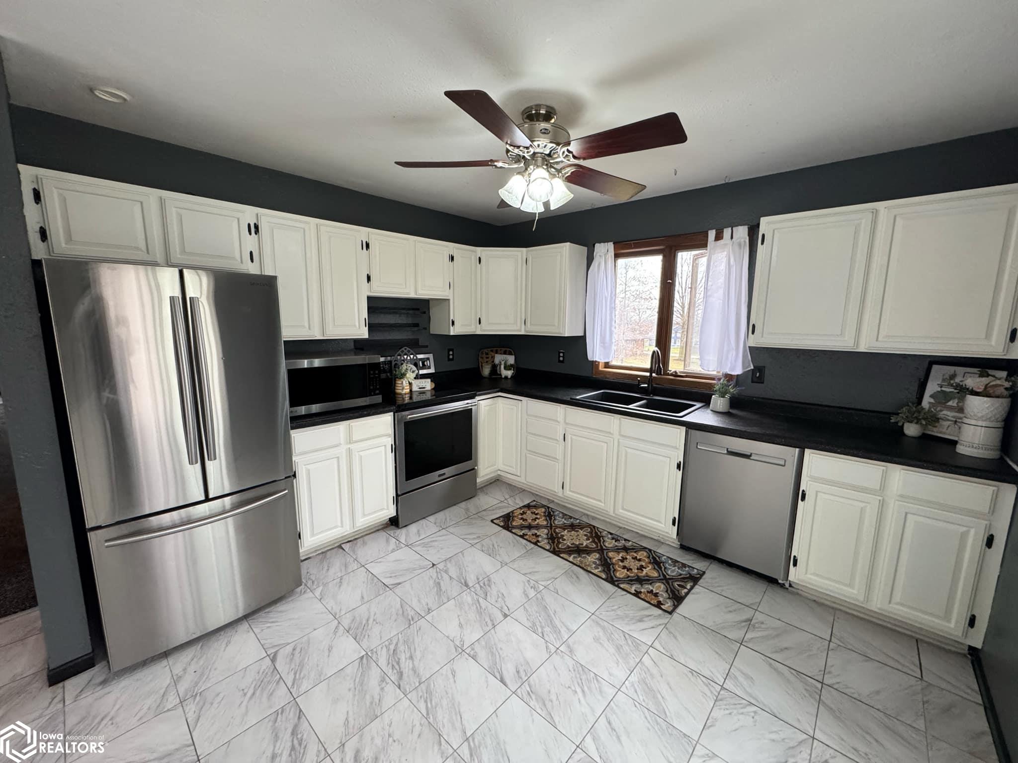 3010 Quail Ridge, Centerville, Iowa image 4