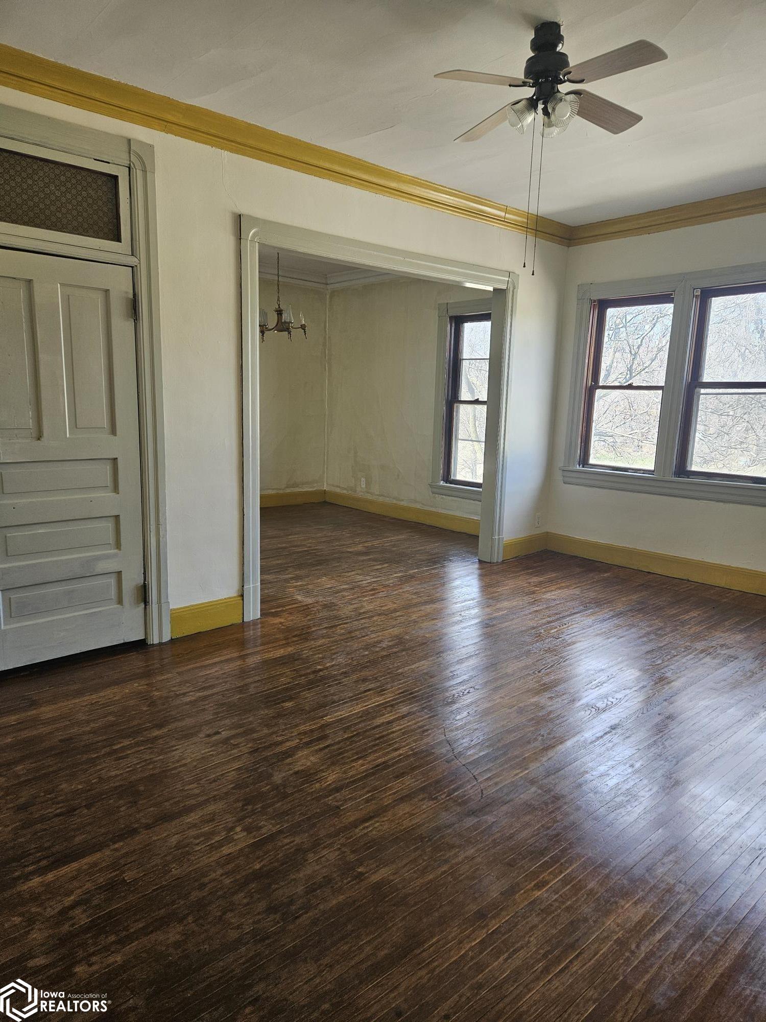 905 N Court Street, Ottumwa, Iowa image 15
