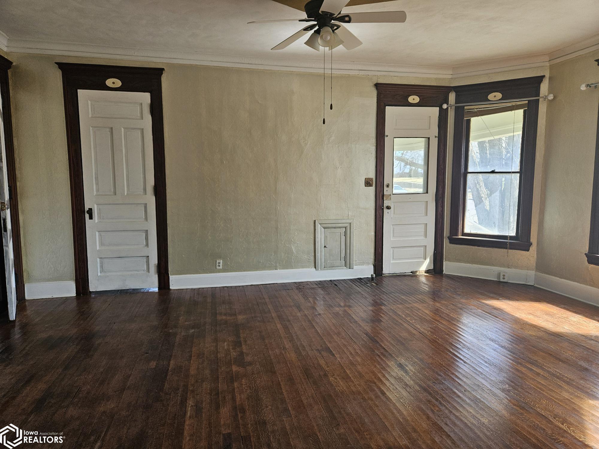 905 N Court Street, Ottumwa, Iowa image 8