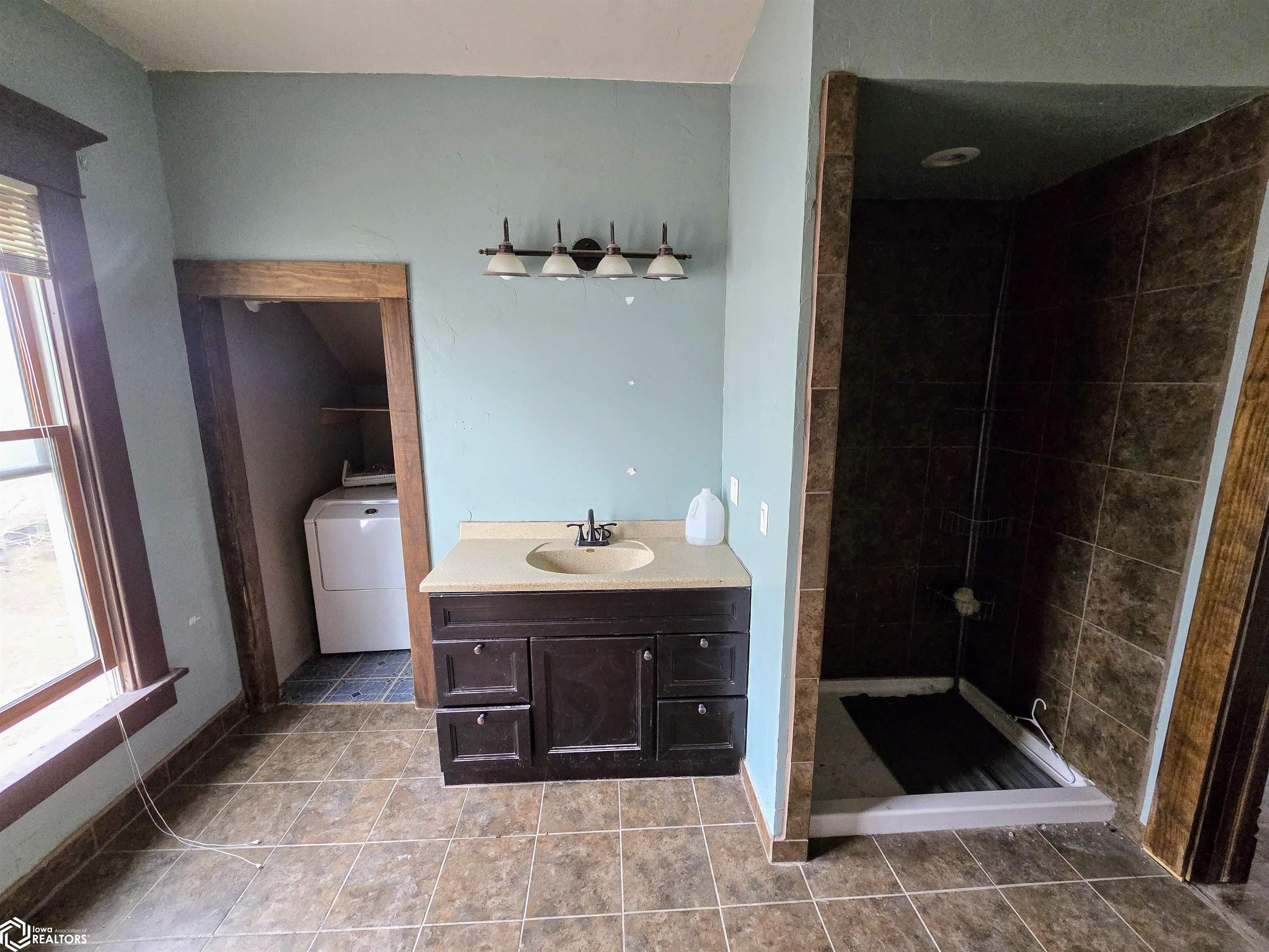608 N Maple Street, Creston, Iowa image 15