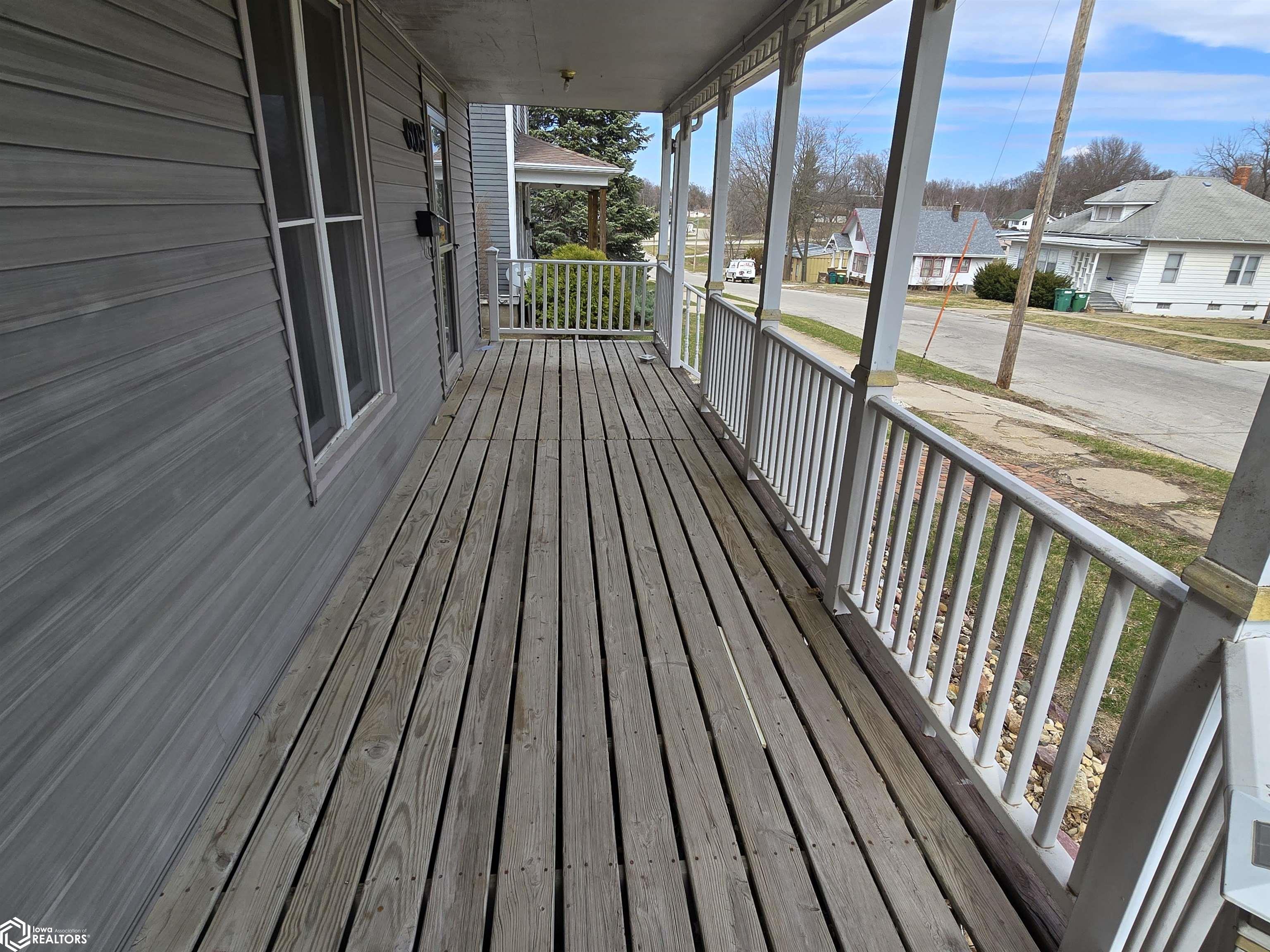 608 N Maple Street, Creston, Iowa image 5
