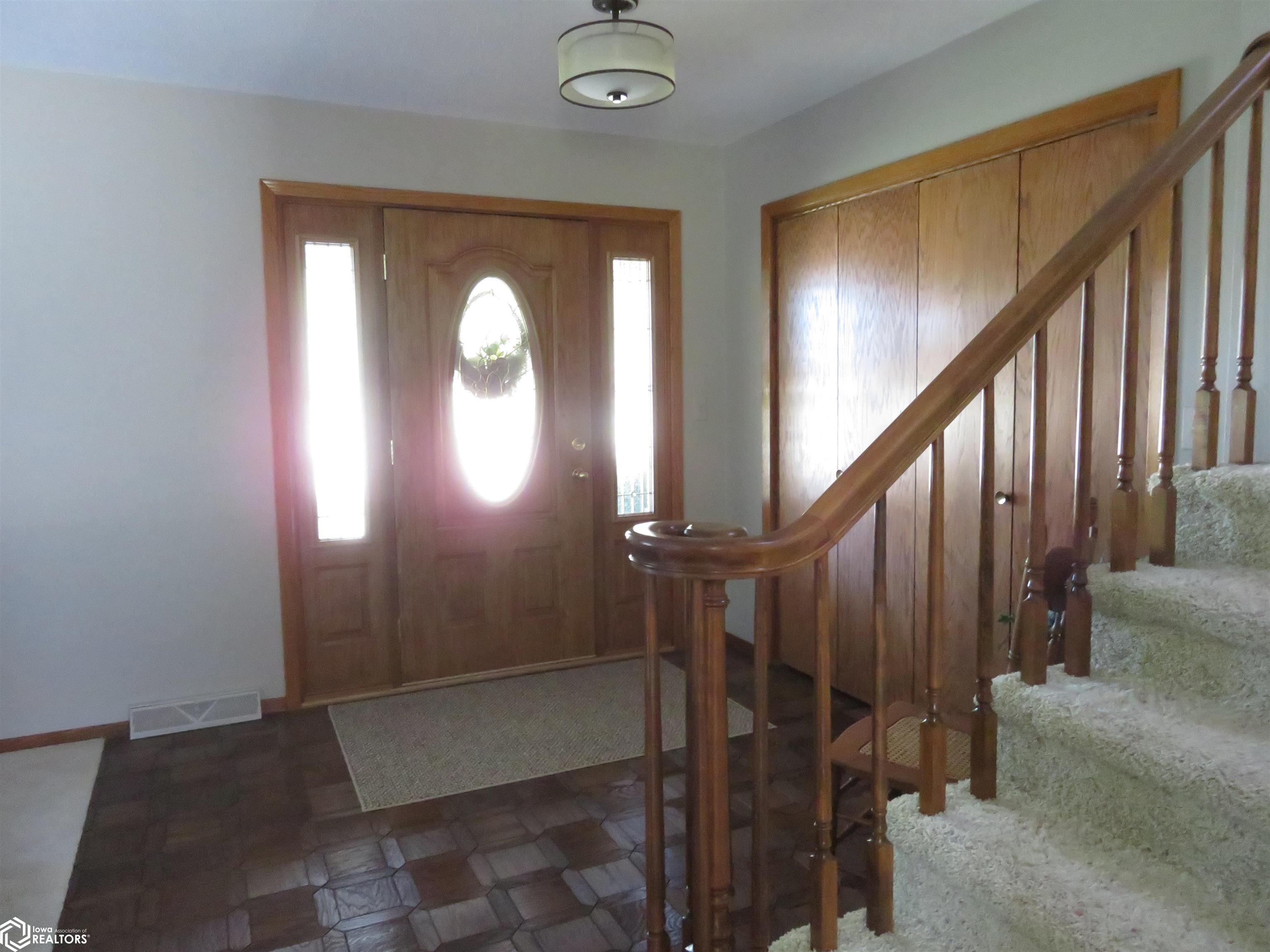 820 Cedar Drive, Clarion, Iowa image 18