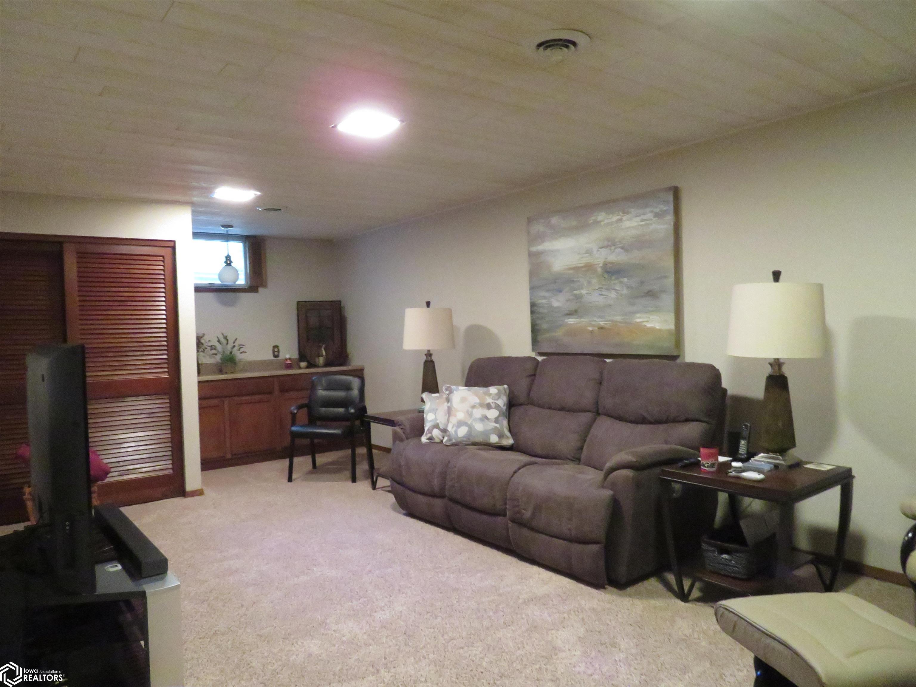 820 Cedar Drive, Clarion, Iowa image 26