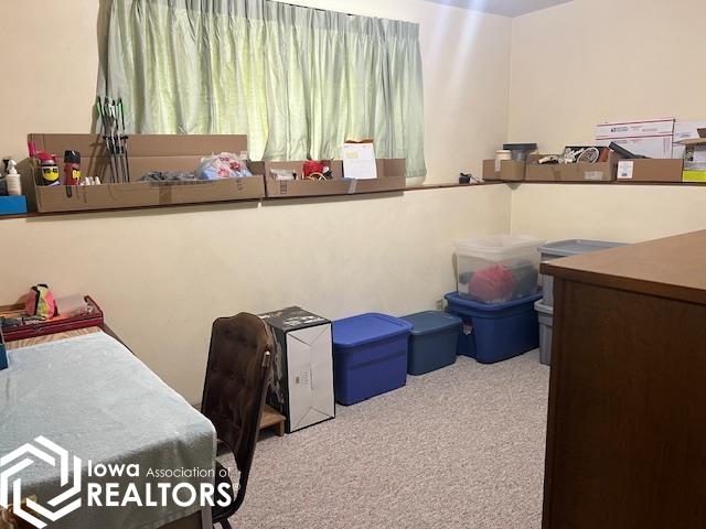 708 N Bergdahl Court, Mount Pleasant, Iowa image 12