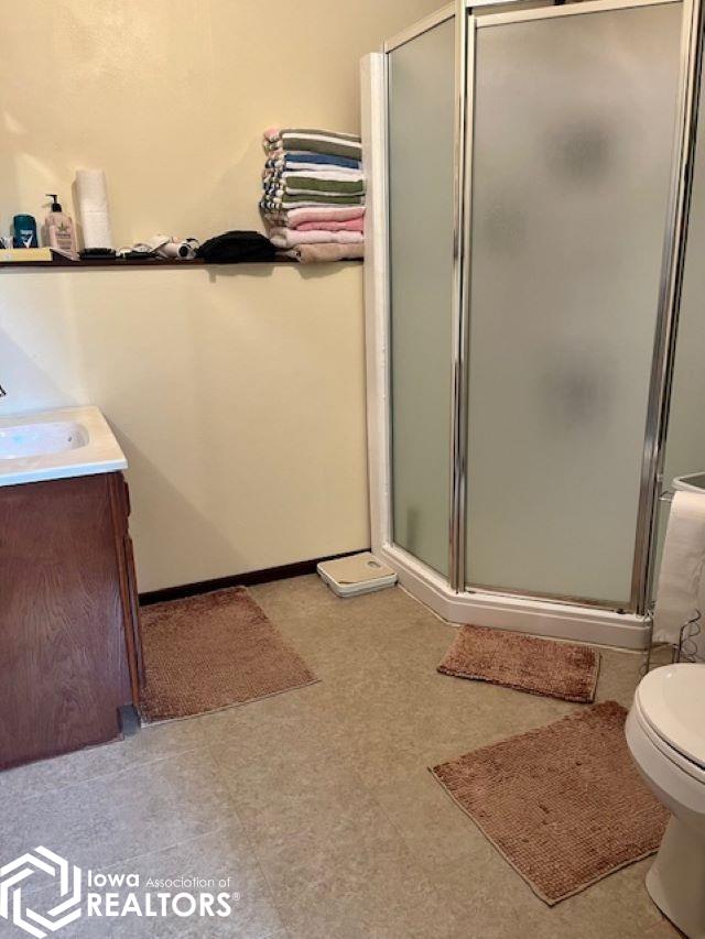 708 N Bergdahl Court, Mount Pleasant, Iowa image 13