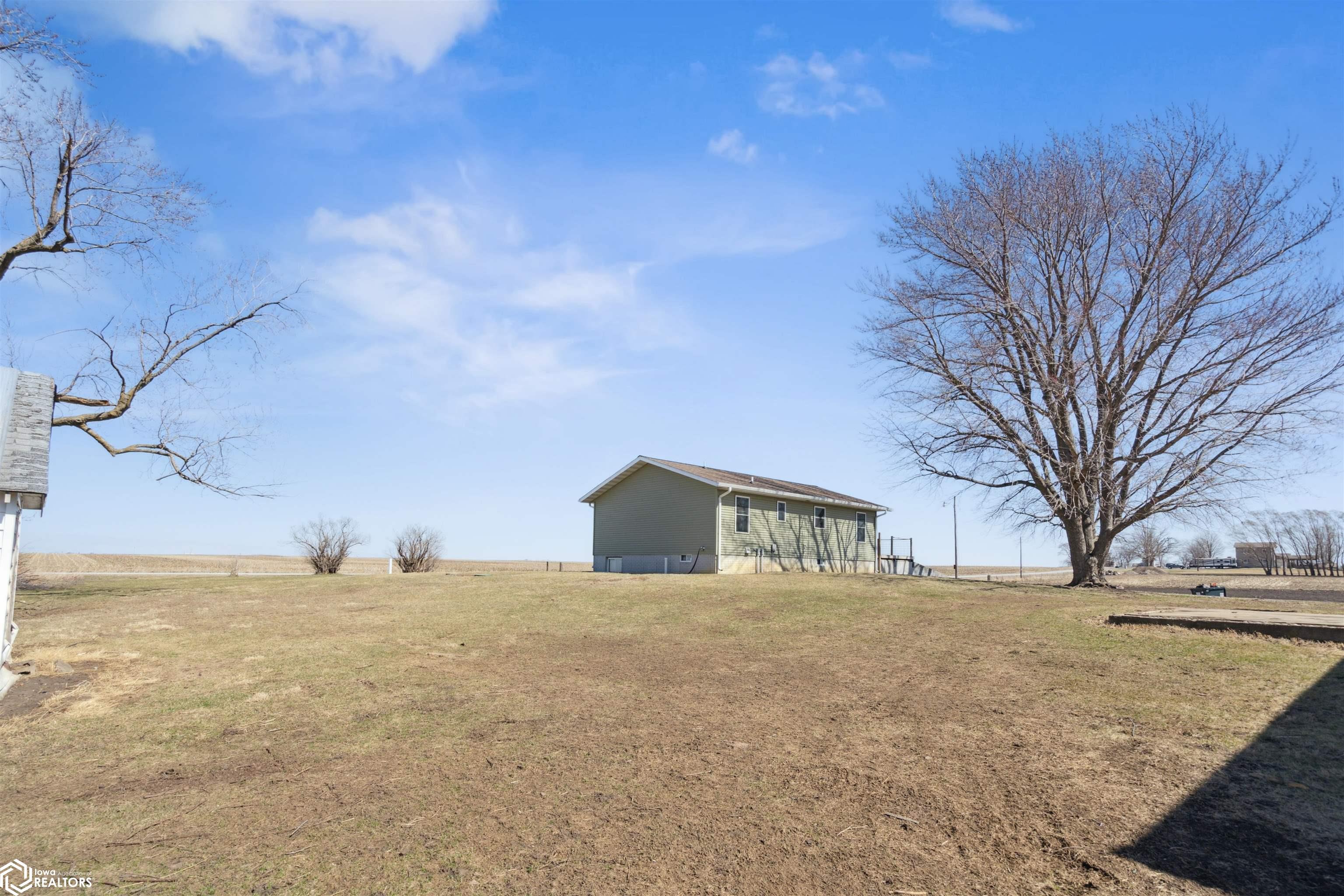 69438 260th Street, Colo, Iowa image 22