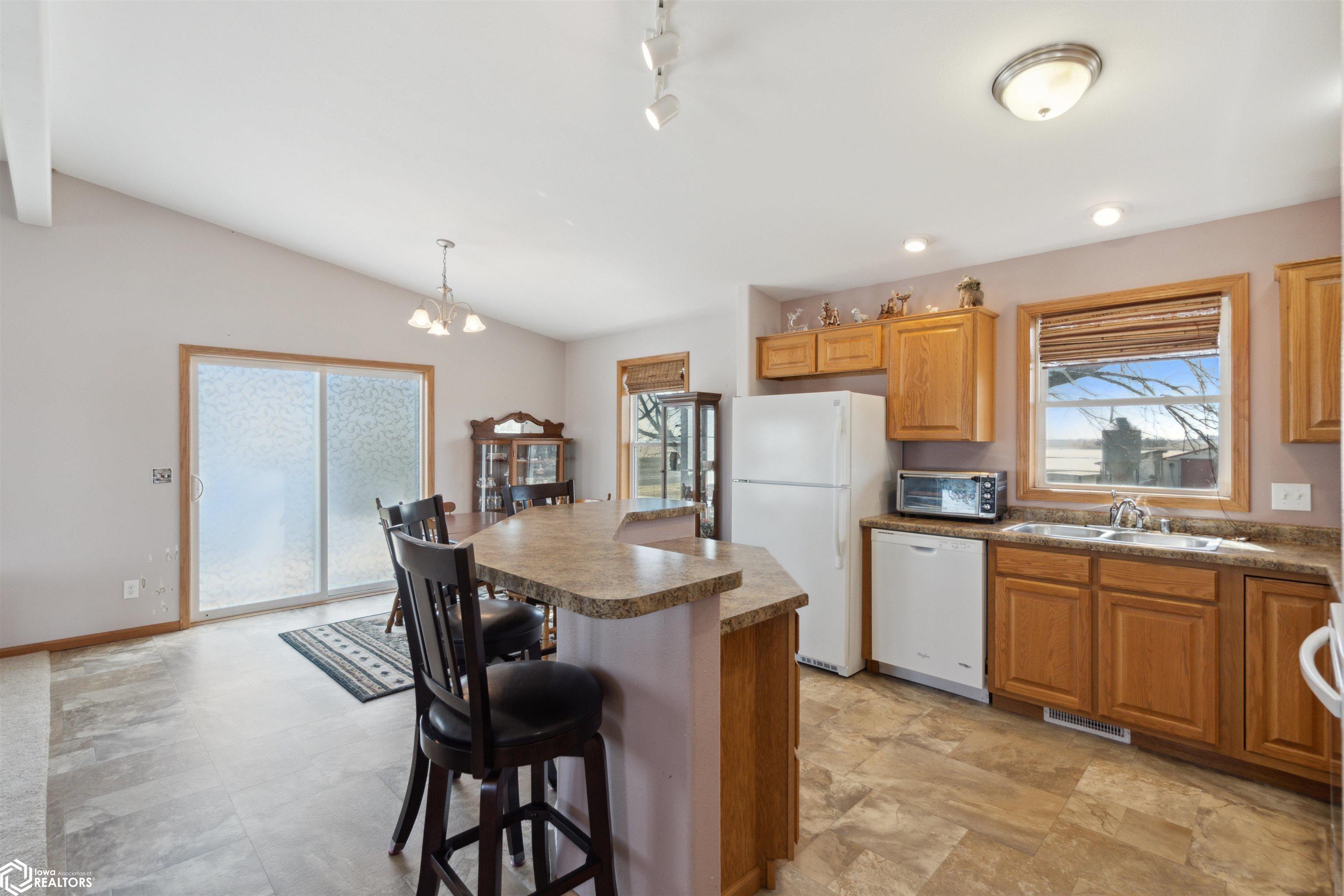 69438 260th Street, Colo, Iowa image 8