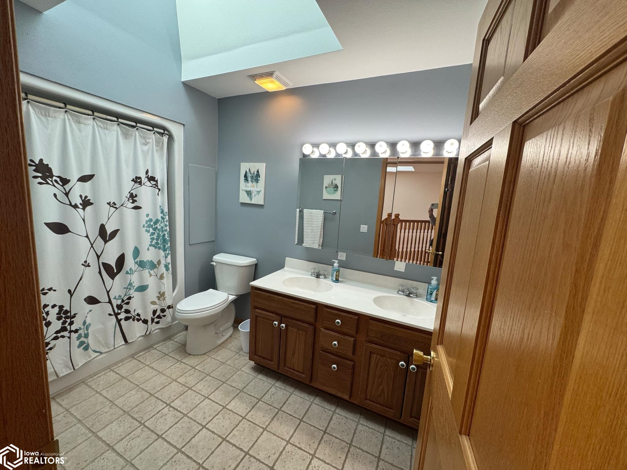 3018 Quail Ridge, Centerville, Iowa image 23