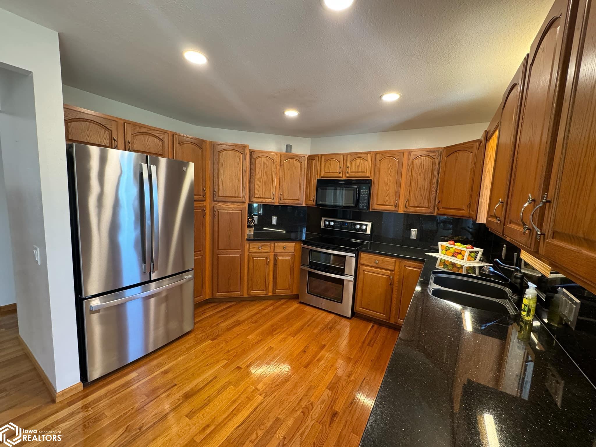 3018 Quail Ridge, Centerville, Iowa image 9