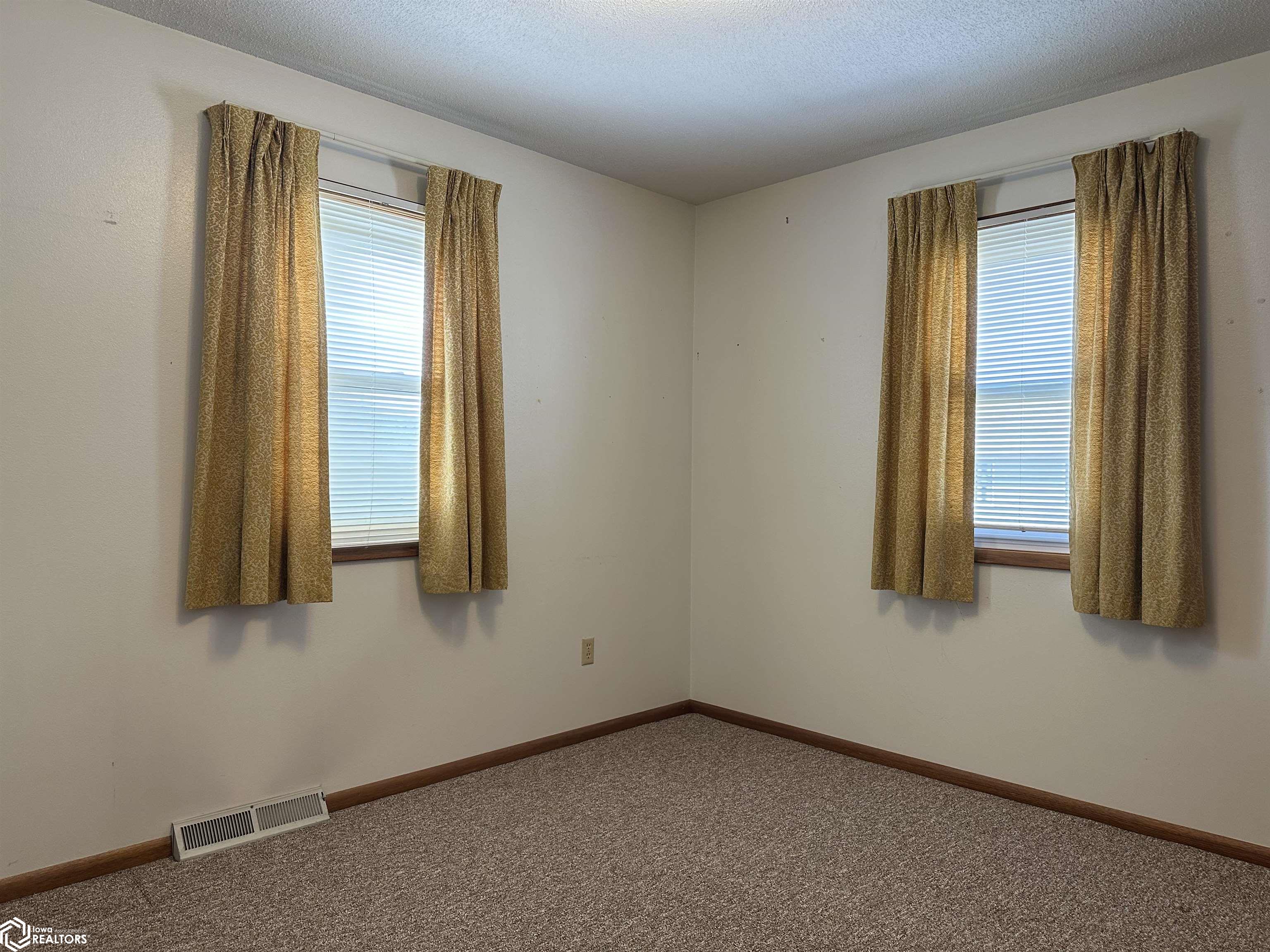 811 N 7th Street, Chariton, Iowa image 11