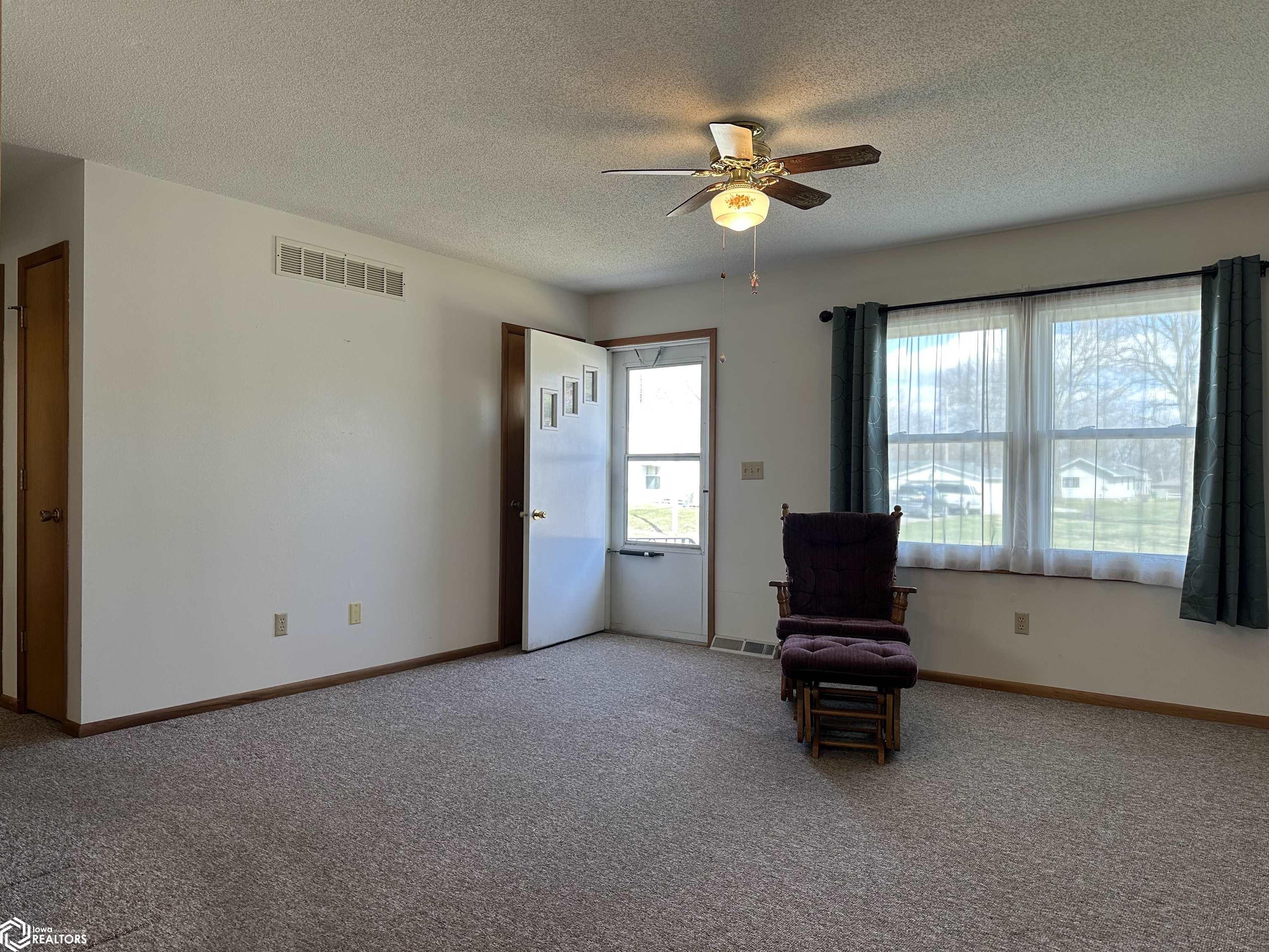 811 N 7th Street, Chariton, Iowa image 9