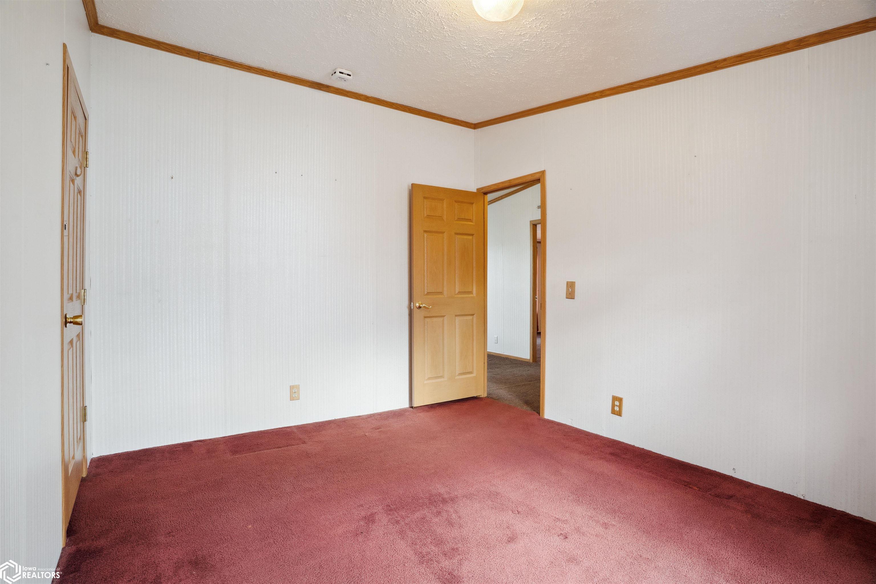 200 N Main Street, Salem, Iowa image 19