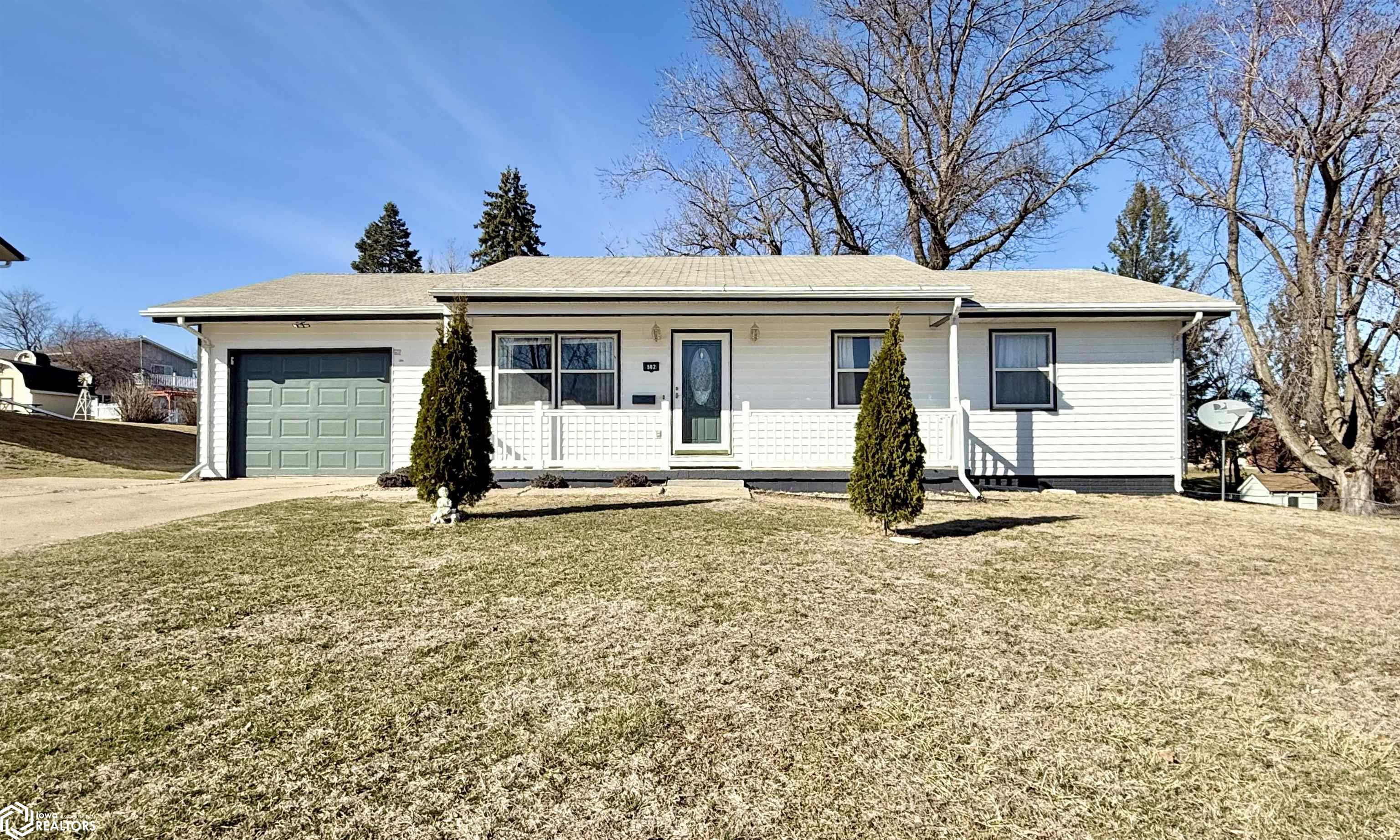 502 Eastview Road, Marshalltown, Iowa image 1