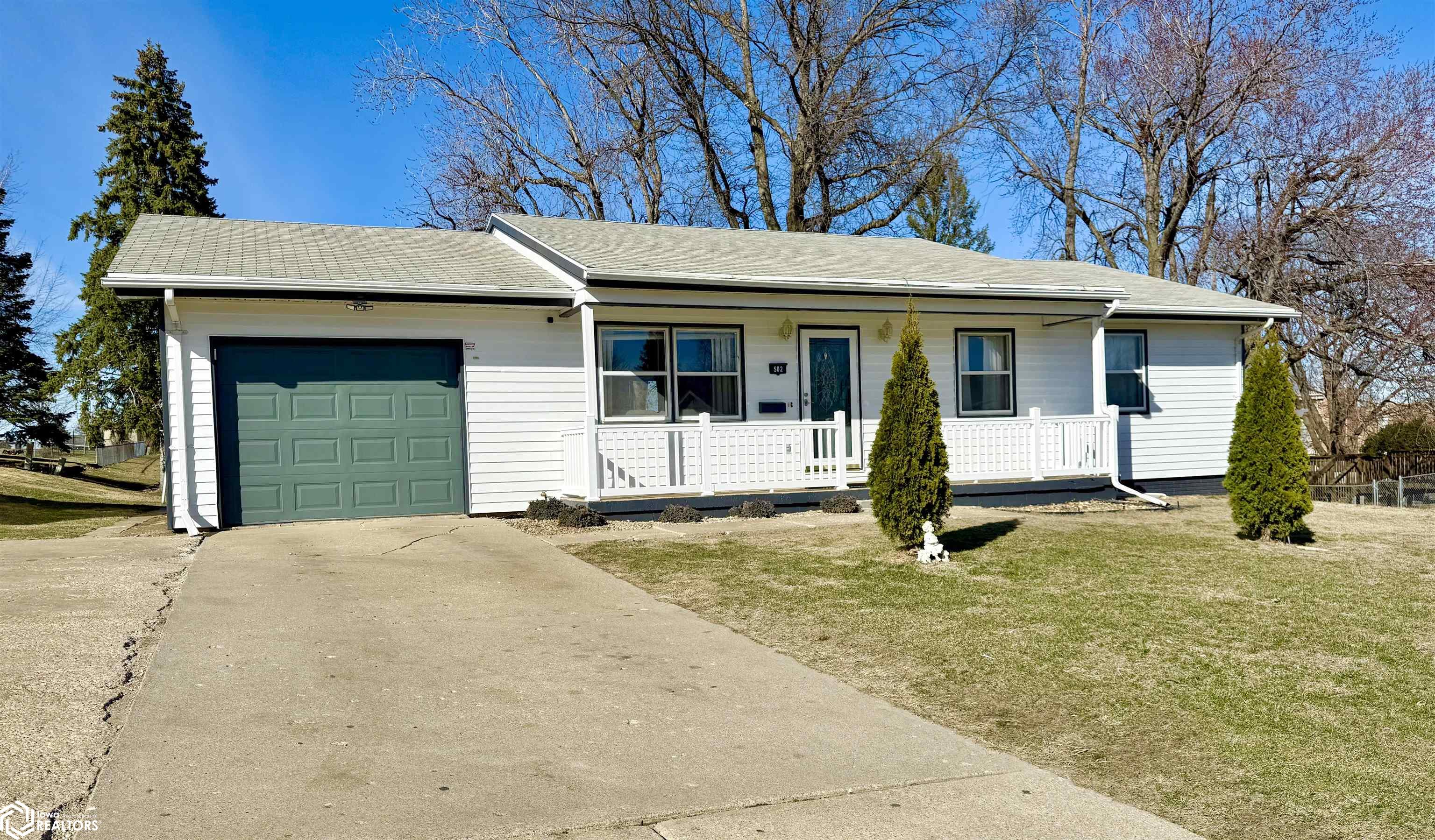 502 Eastview Road, Marshalltown, Iowa image 2