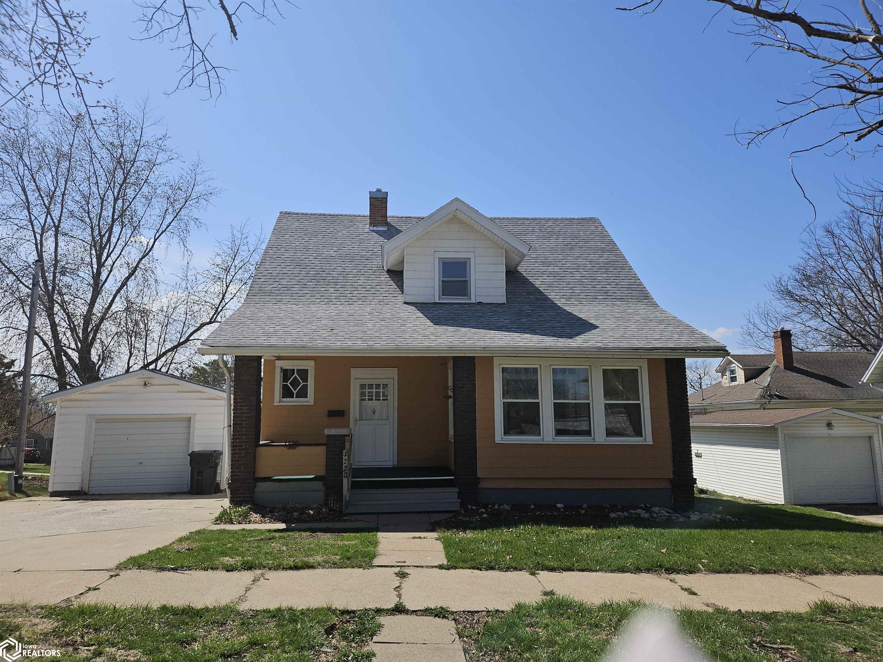 1220 Leighton, Keokuk, Iowa image 1