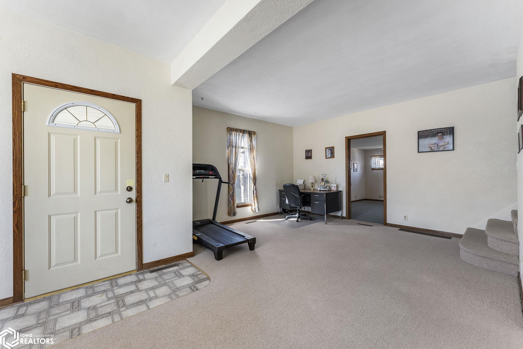 724 2nd Street, Washington, Iowa image 11