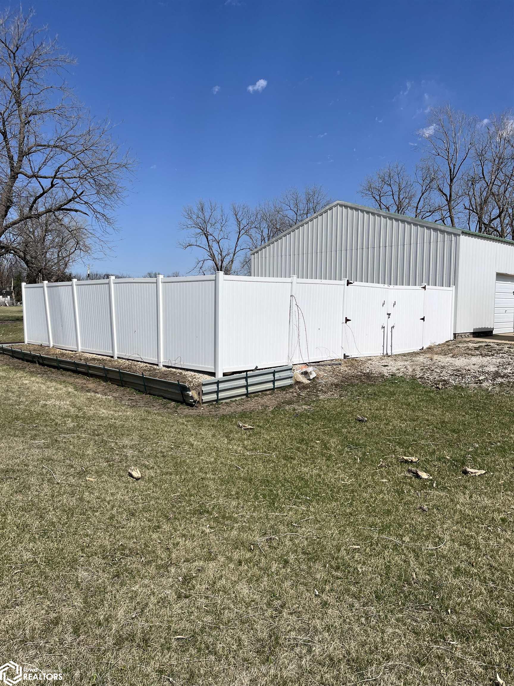 1080 & 1084 Linby Drive, Packwood, Iowa image 13