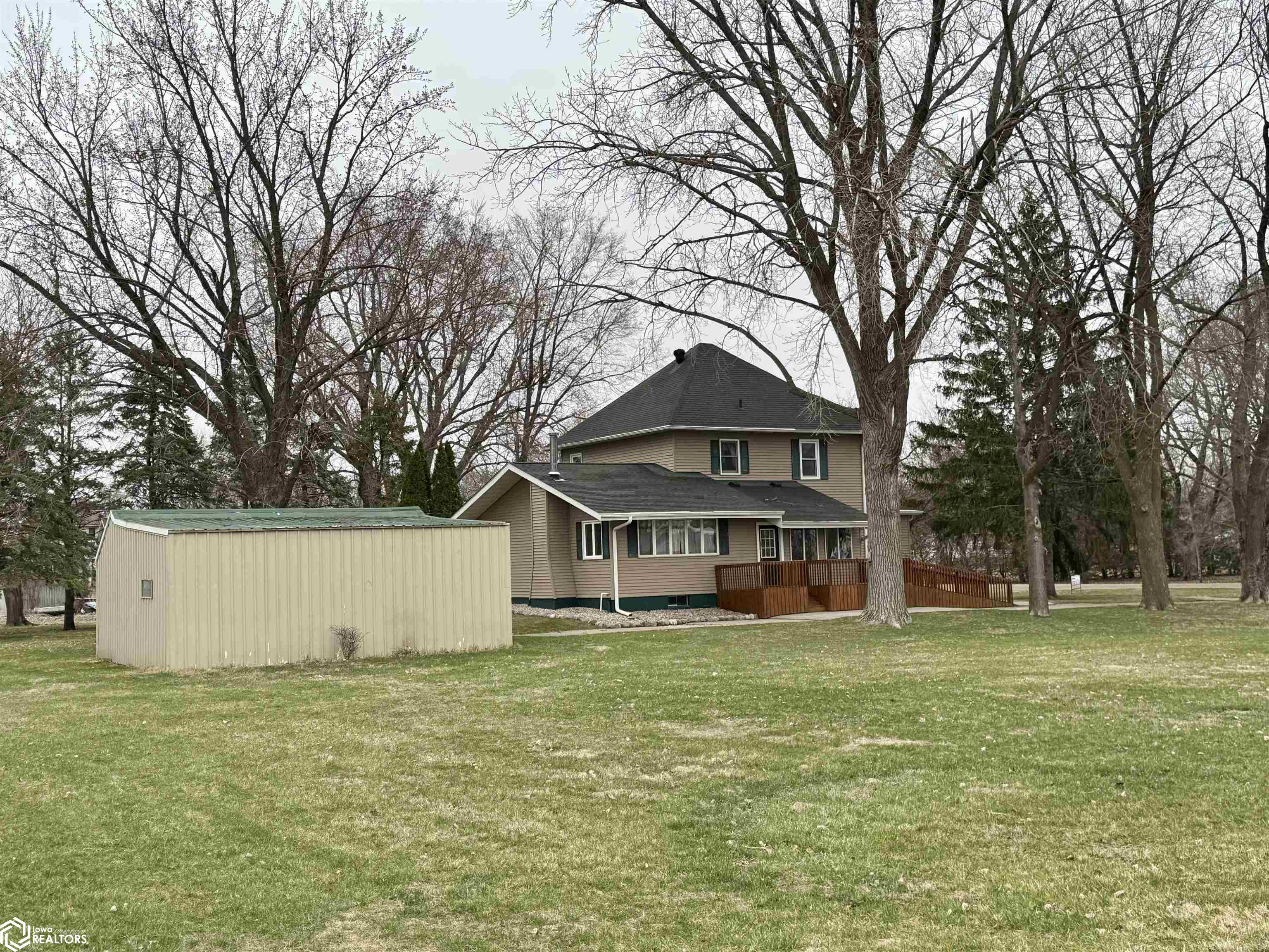 205 N 4th Street, Lanesboro, Iowa image 3