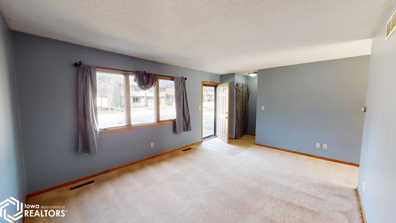117 Sweetgrass Lane, Forest City, Iowa image 4