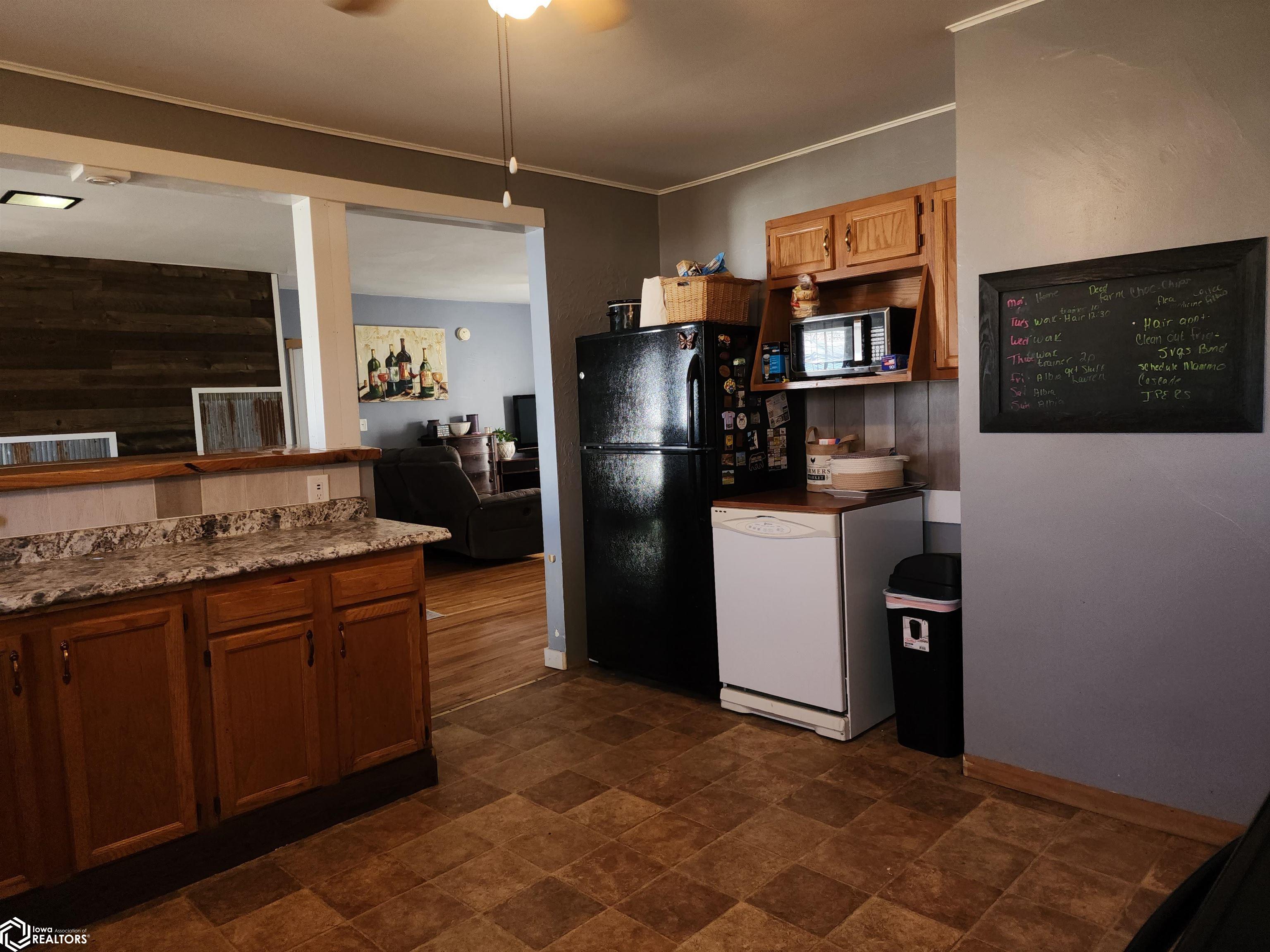 405 N Greeley Street, Corydon, Iowa image 8