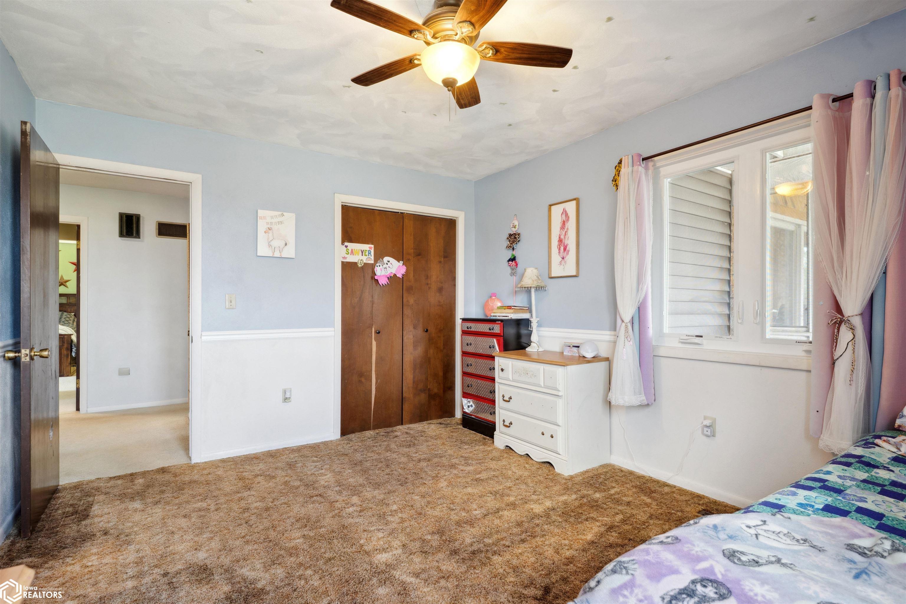 609 E Cleveland St., New London, Iowa image 17