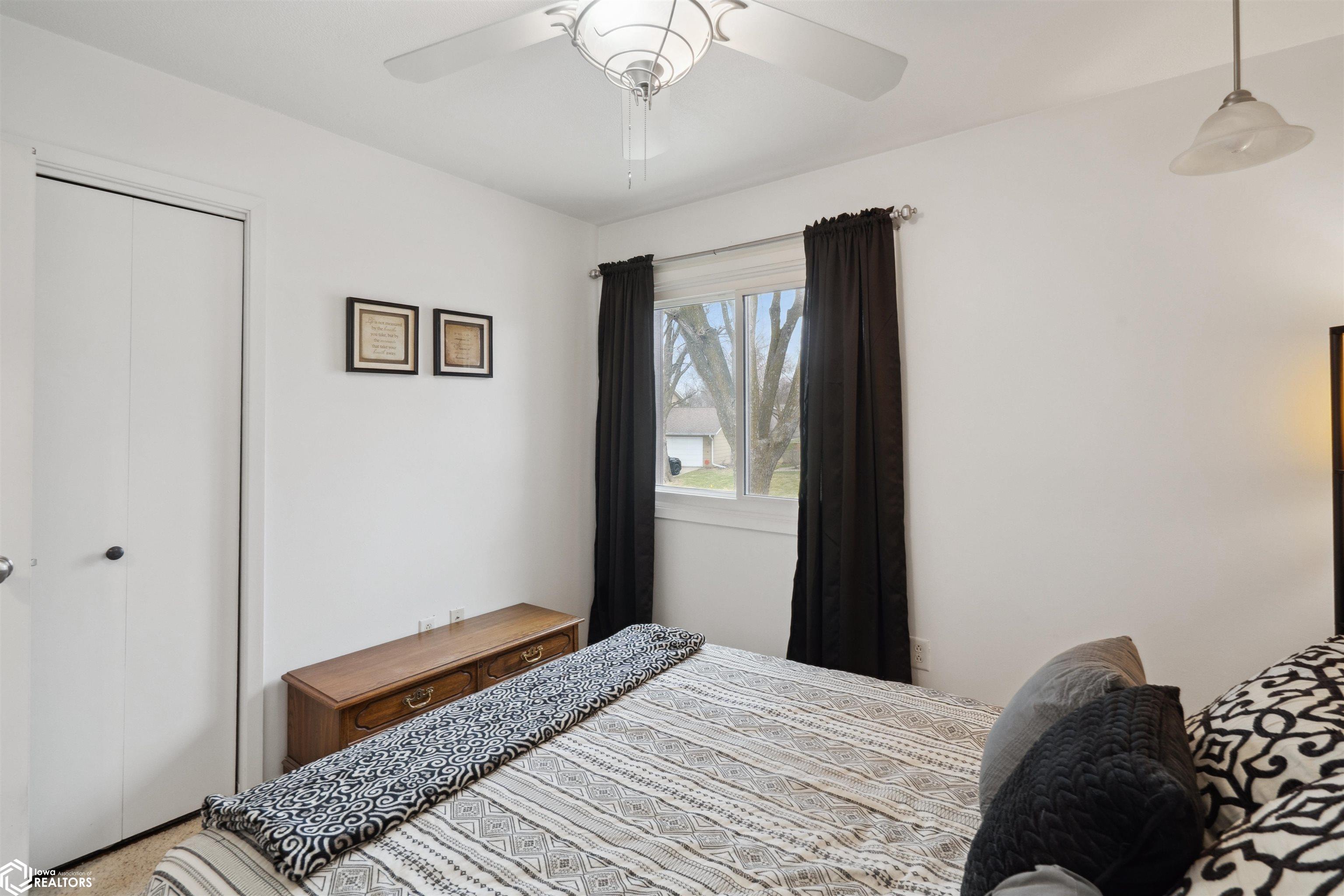 2202 Vermillion Lane, Marshalltown, Iowa image 22