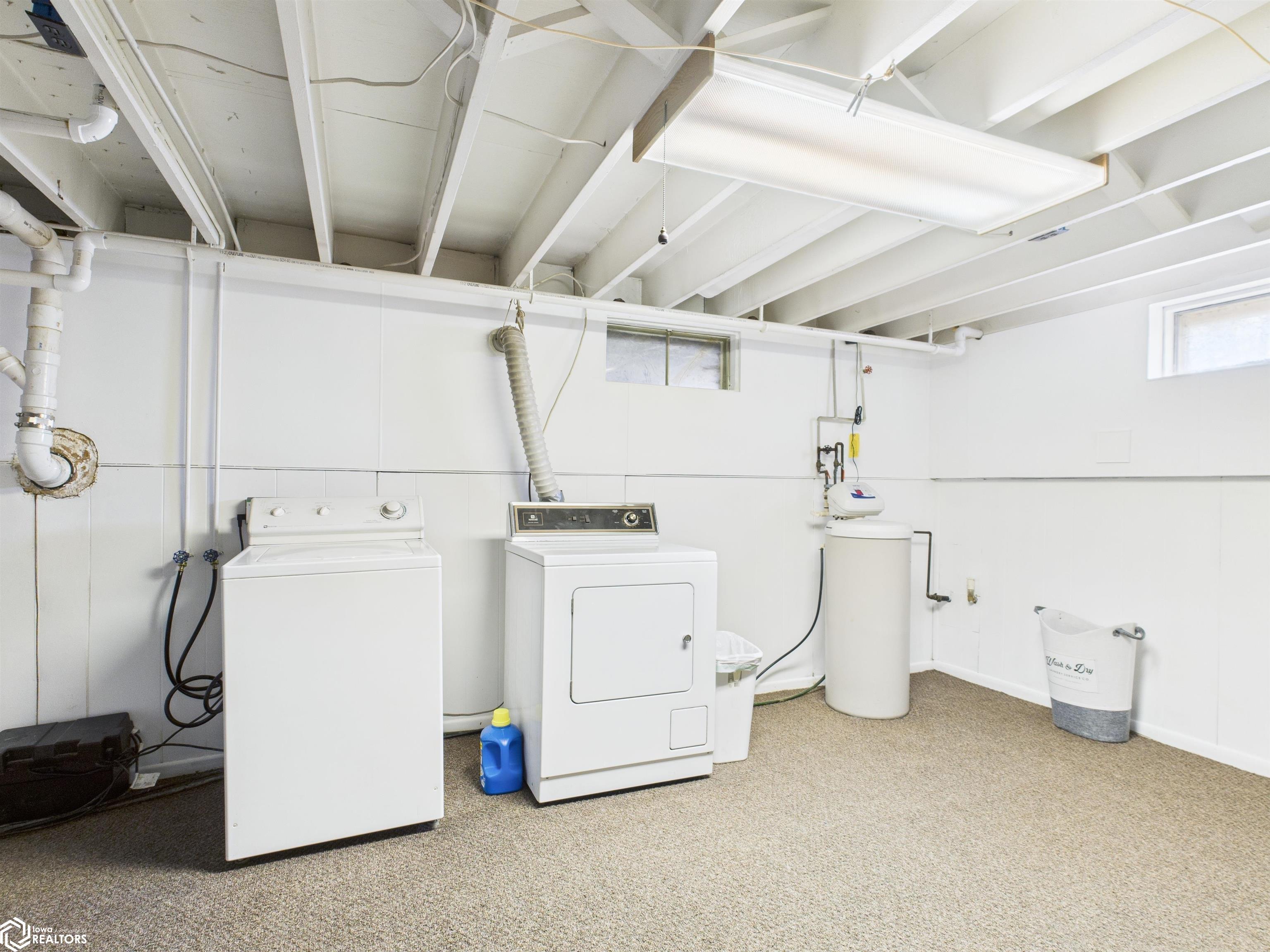 12956 50th Street, Ottumwa, Iowa image 32
