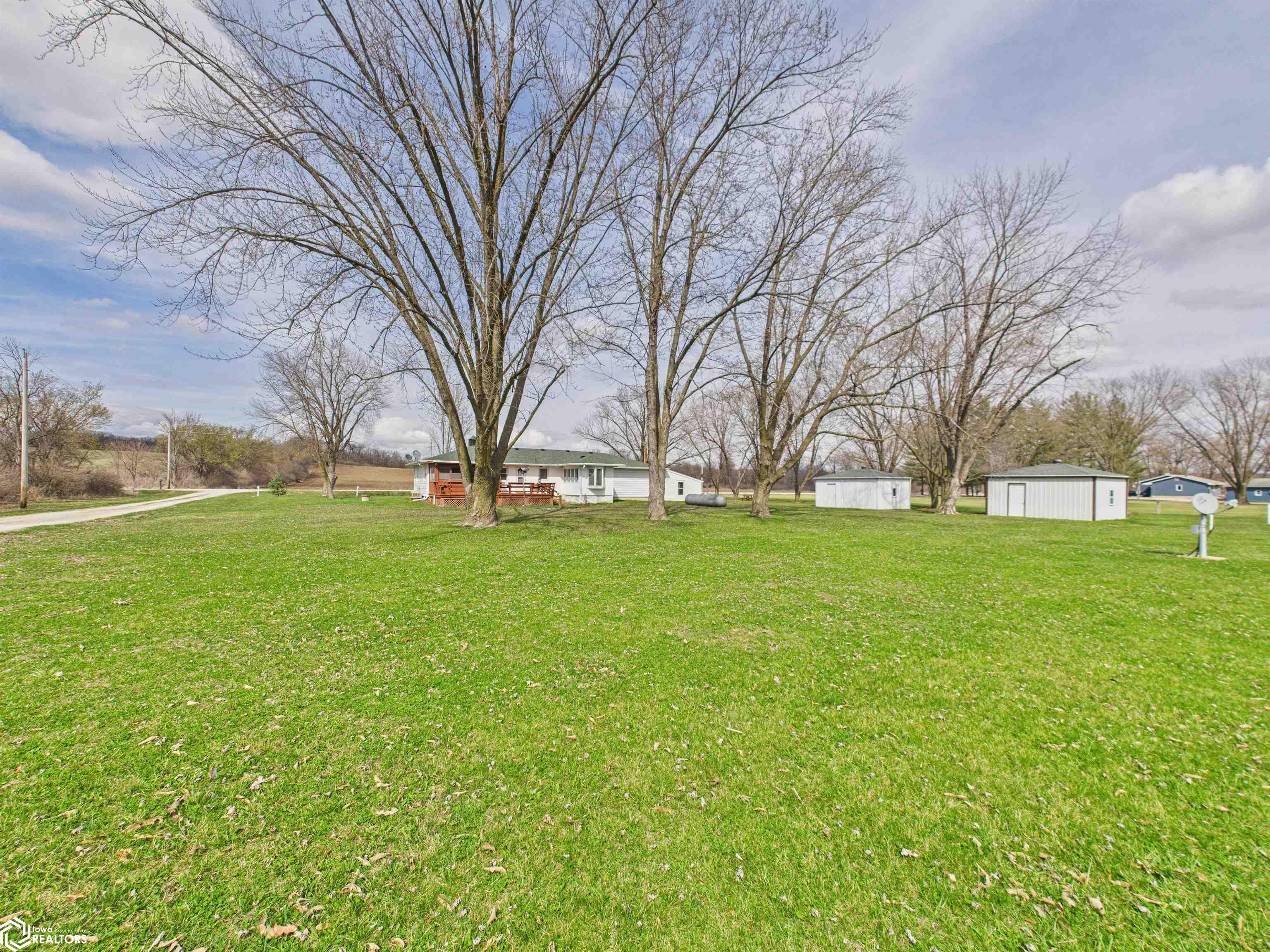 12956 50th Street, Ottumwa, Iowa image 35