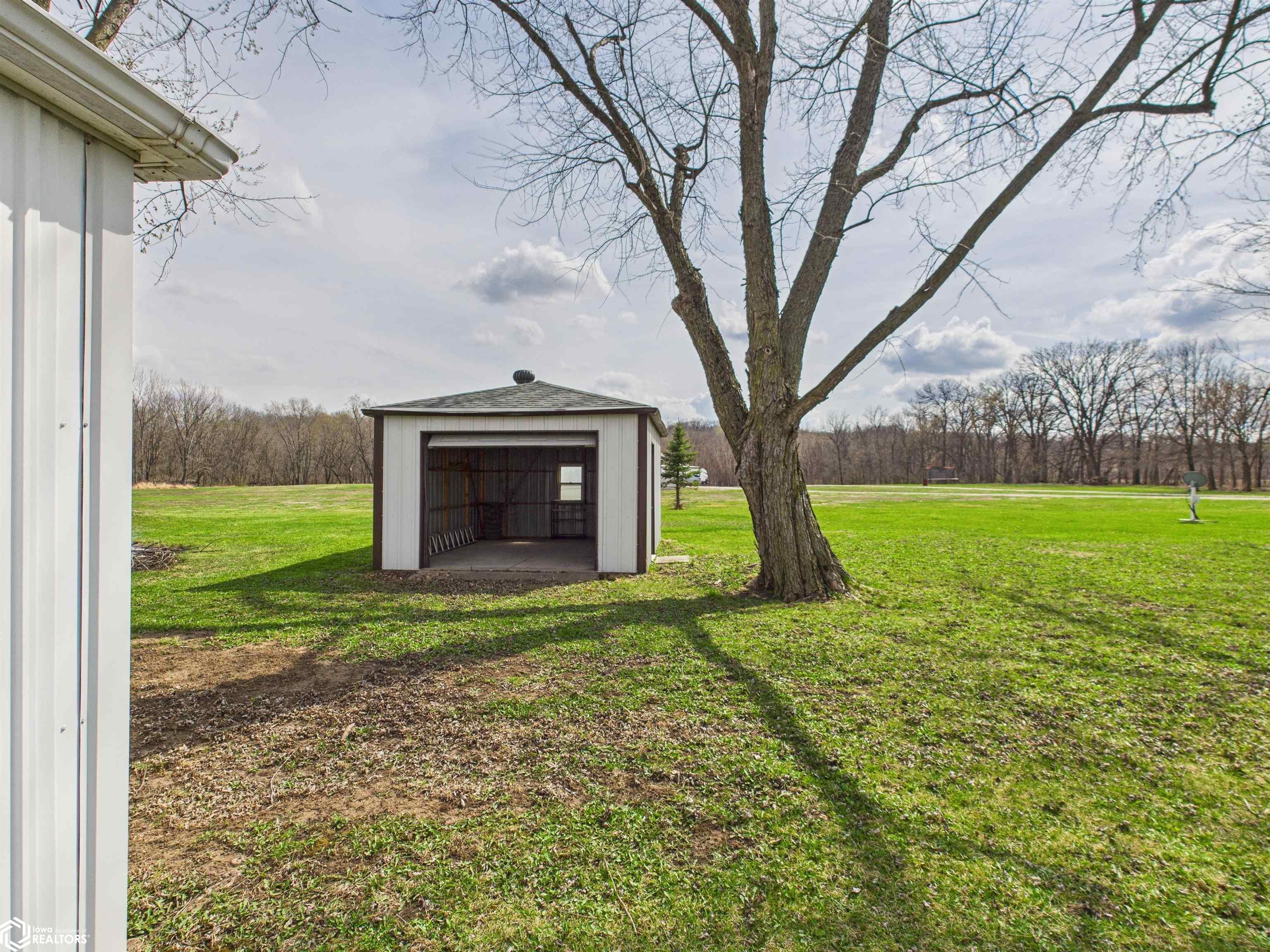 12956 50th Street, Ottumwa, Iowa image 37