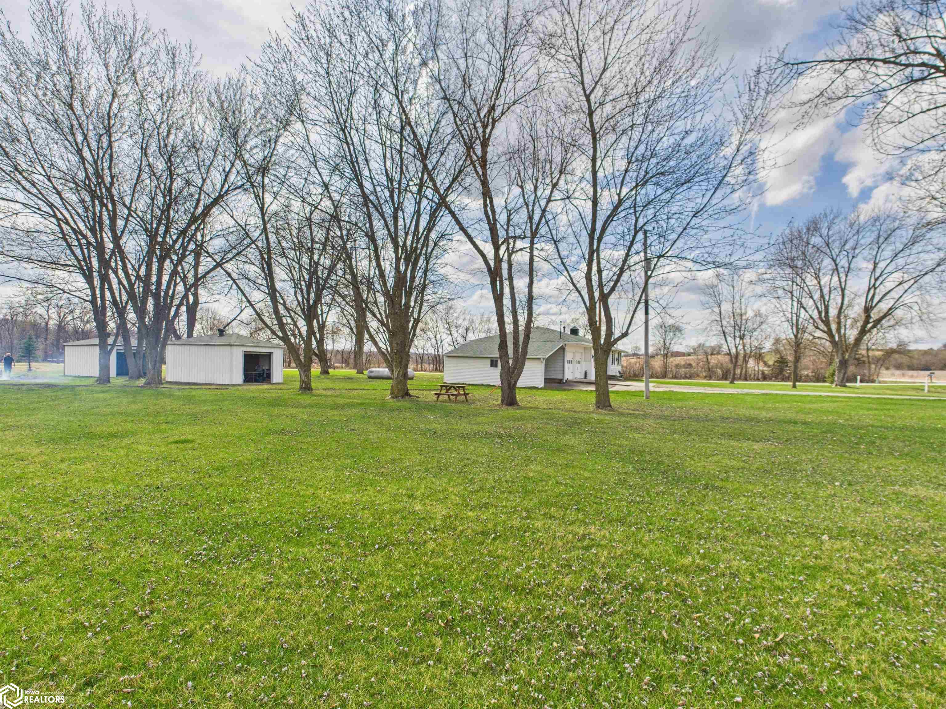 12956 50th Street, Ottumwa, Iowa image 39