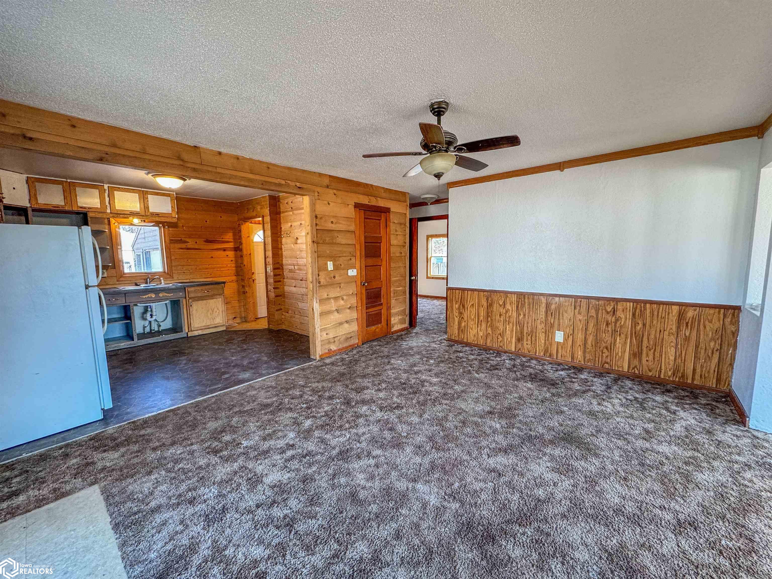 427 1st Street, Hampton, Iowa image 6